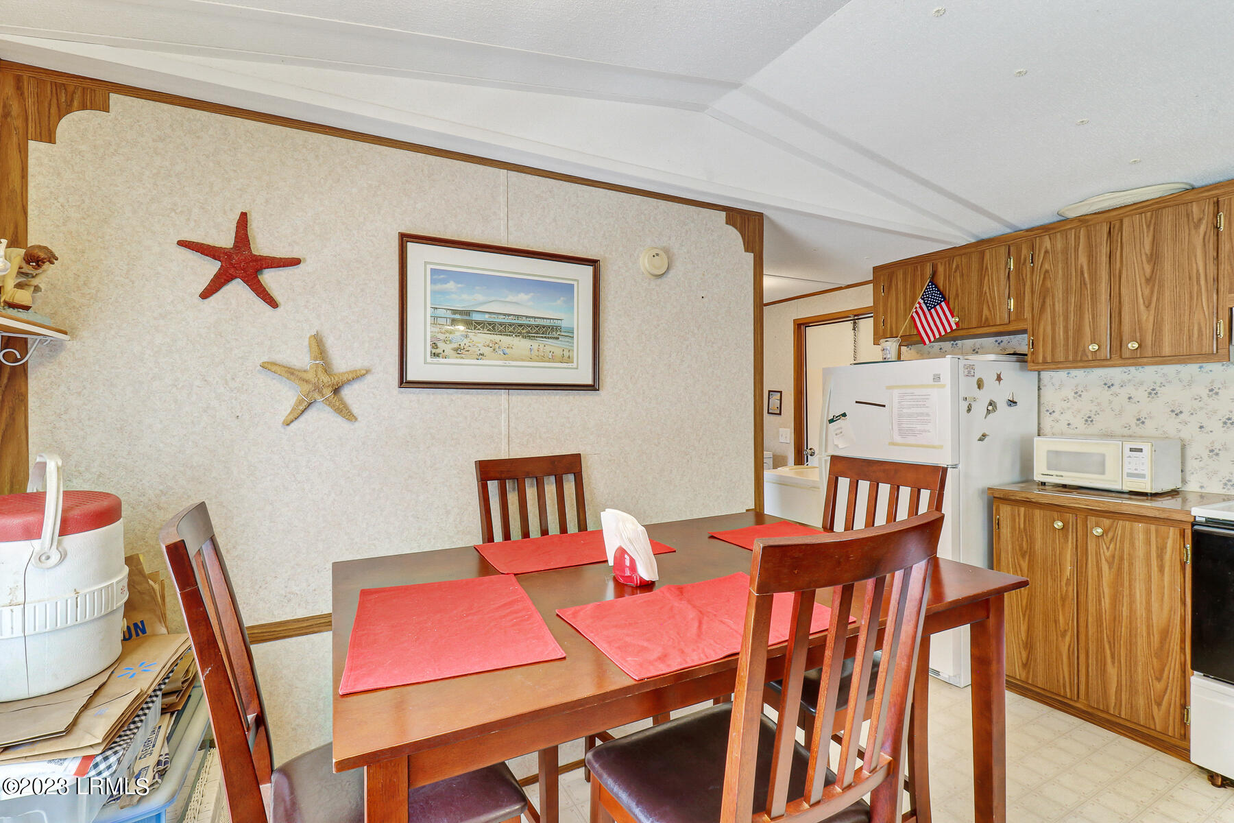 13 Red Feather Trail, St. Helena Island