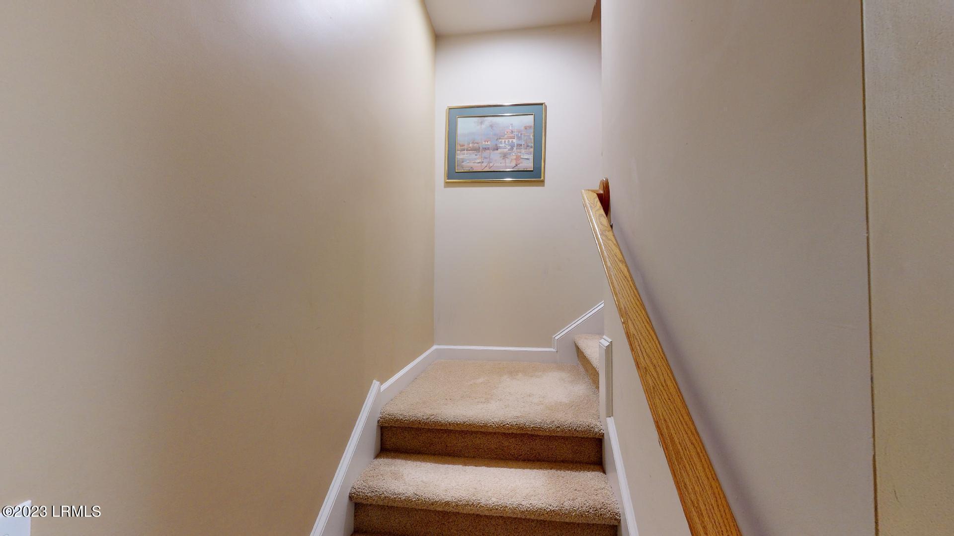 4 Stoney Point Drive