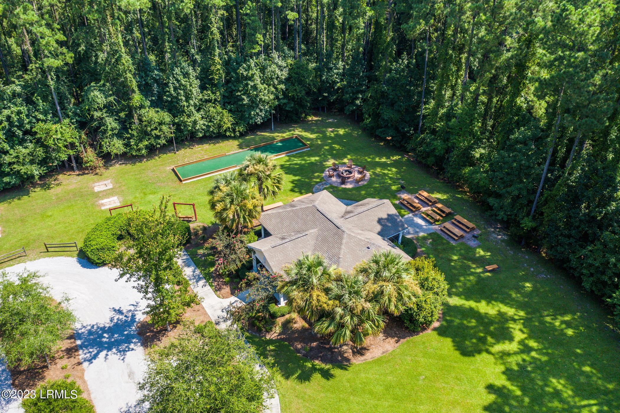 4 Stoney Point Drive