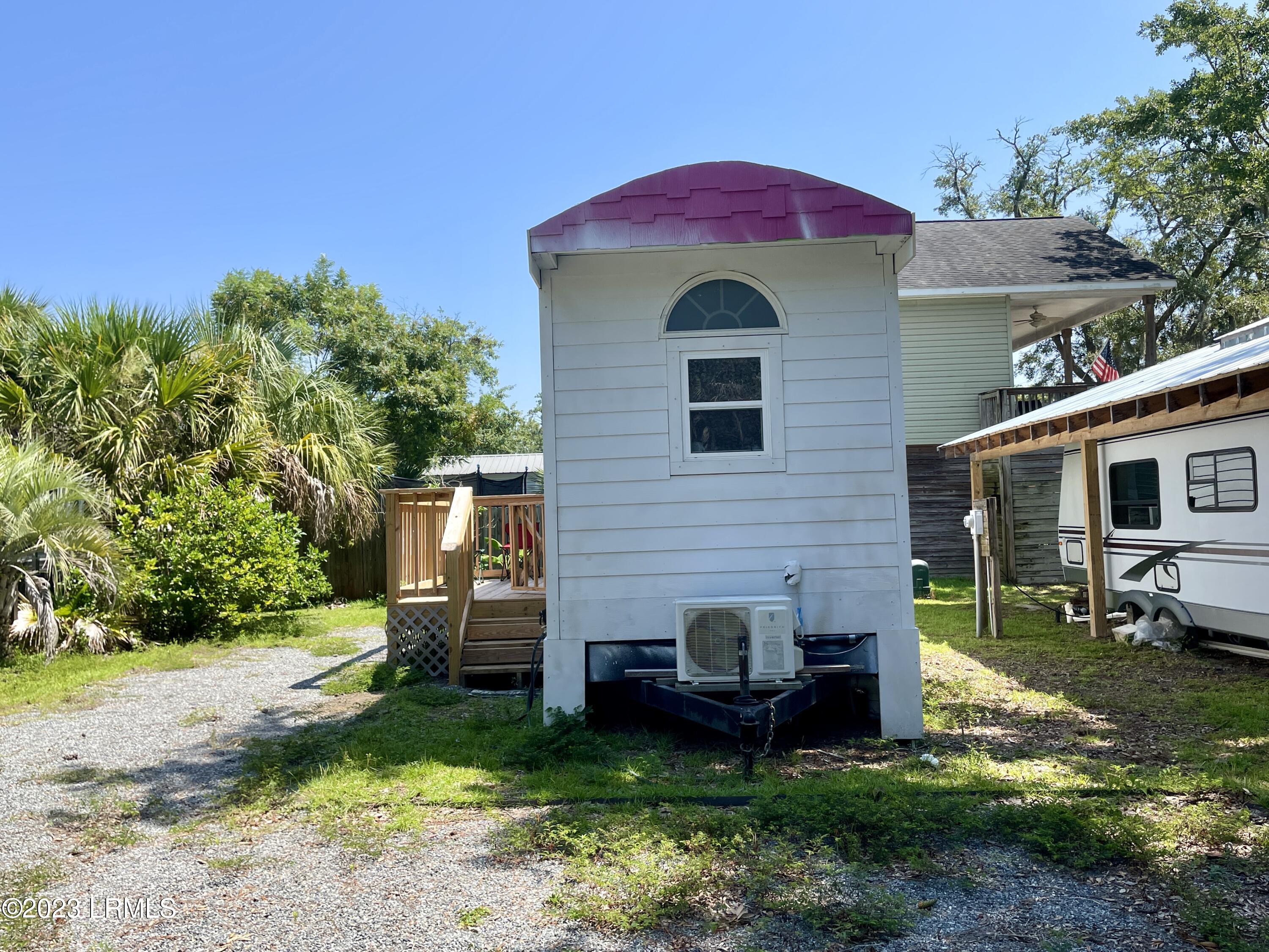 3 Broken Arrow Trail, St. Helena Island