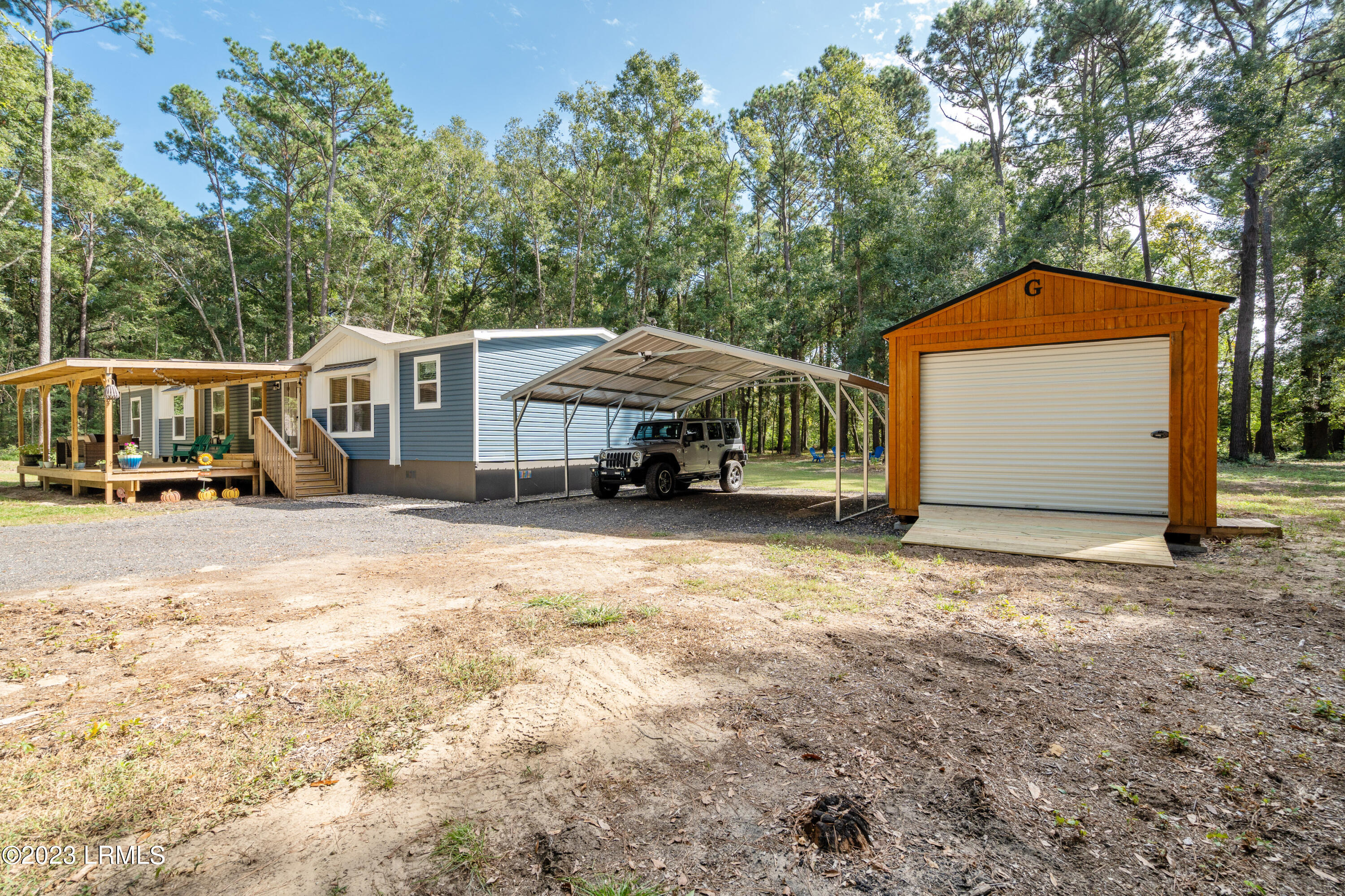75 Vineyard Point Road, St. Helena Island