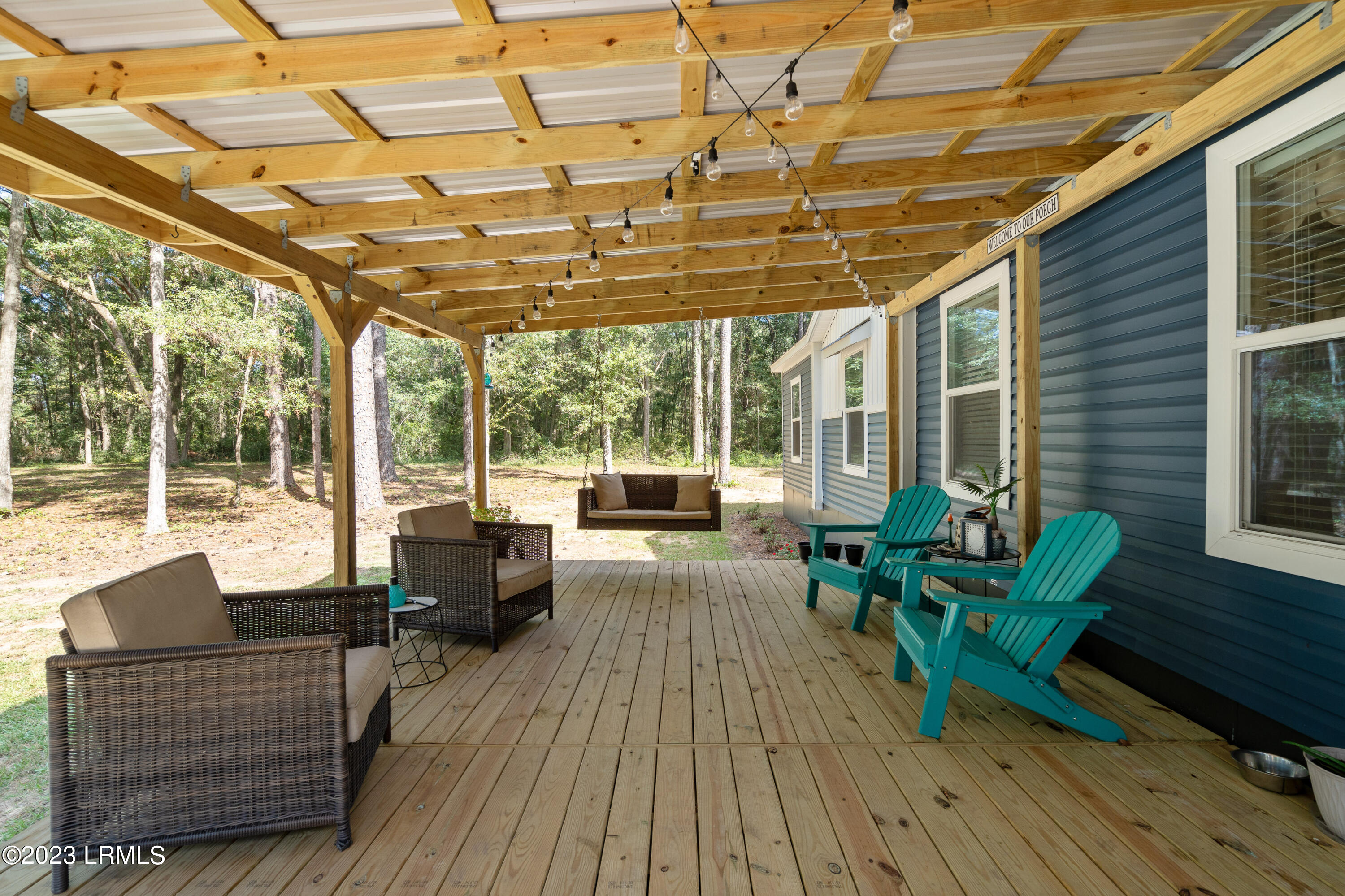 75 Vineyard Point Road, St. Helena Island
