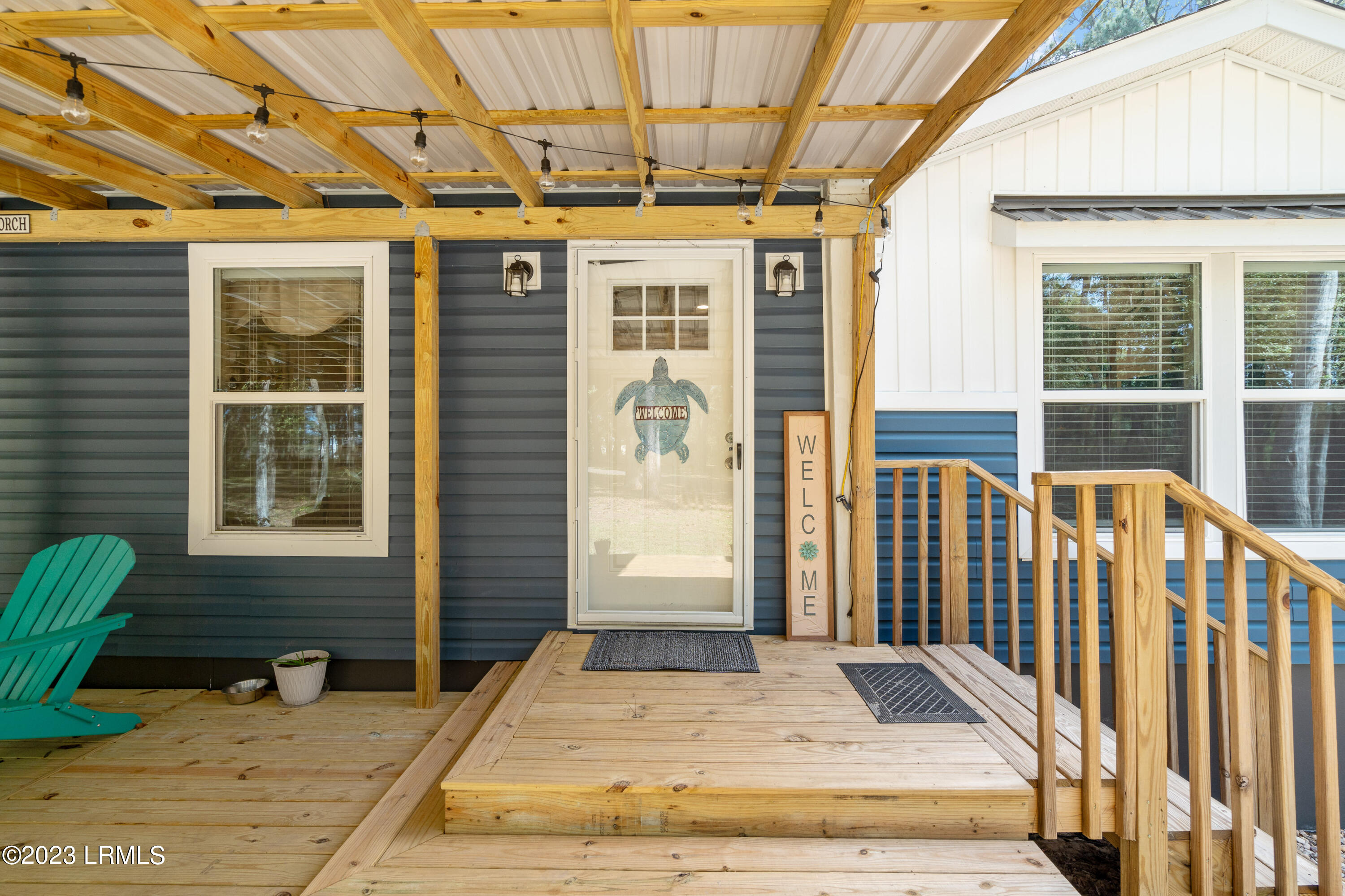 75 Vineyard Point Road, St. Helena Island