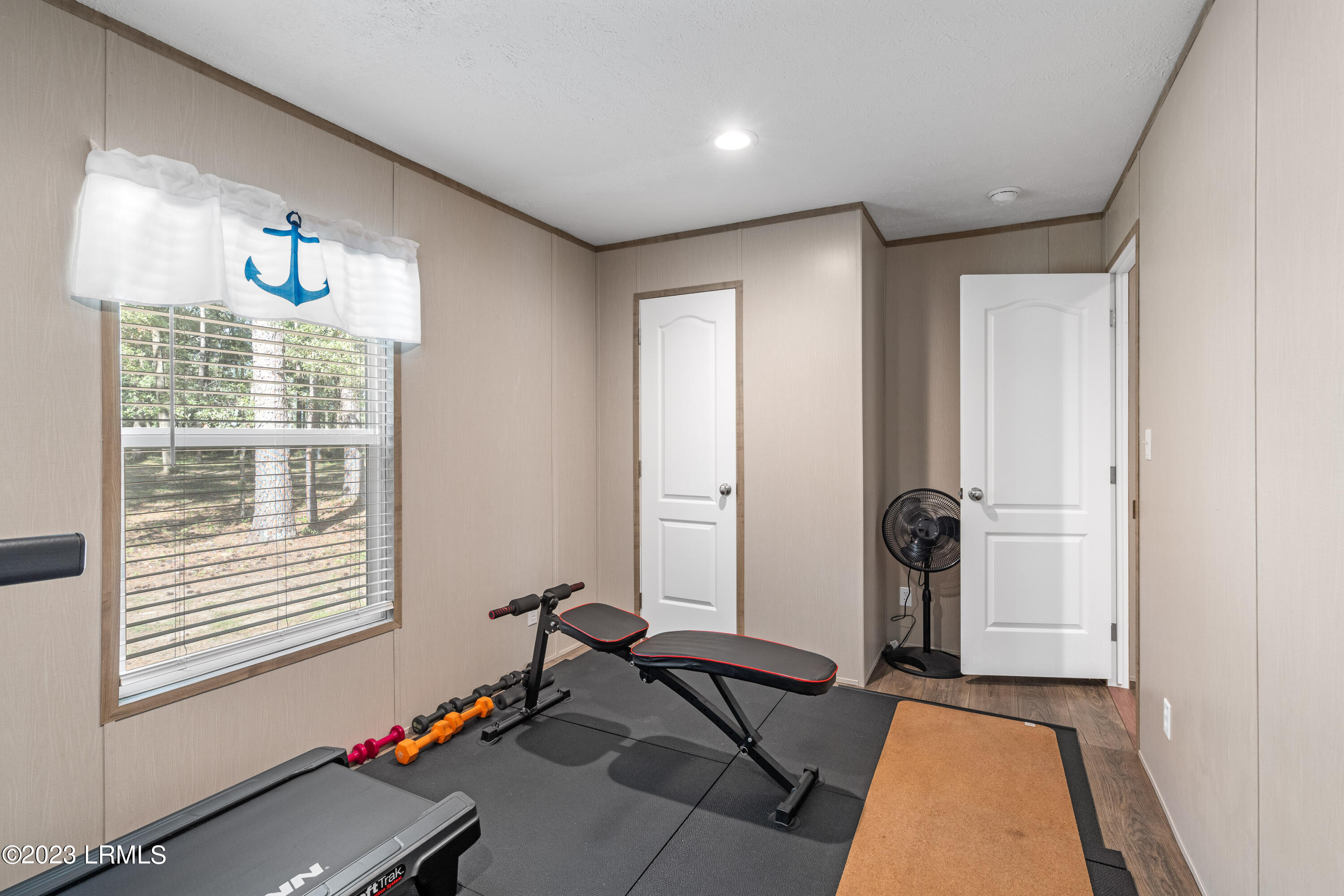 75 Vineyard Point Road, St. Helena Island