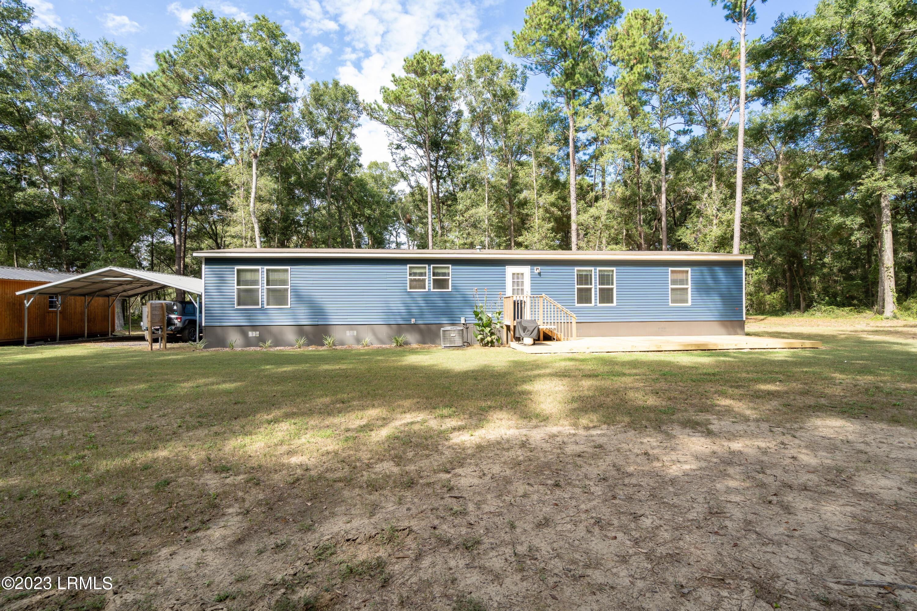 75 Vineyard Point Road, St. Helena Island