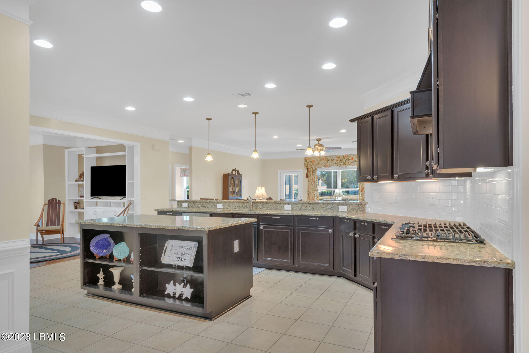 84 Bainbridge Way