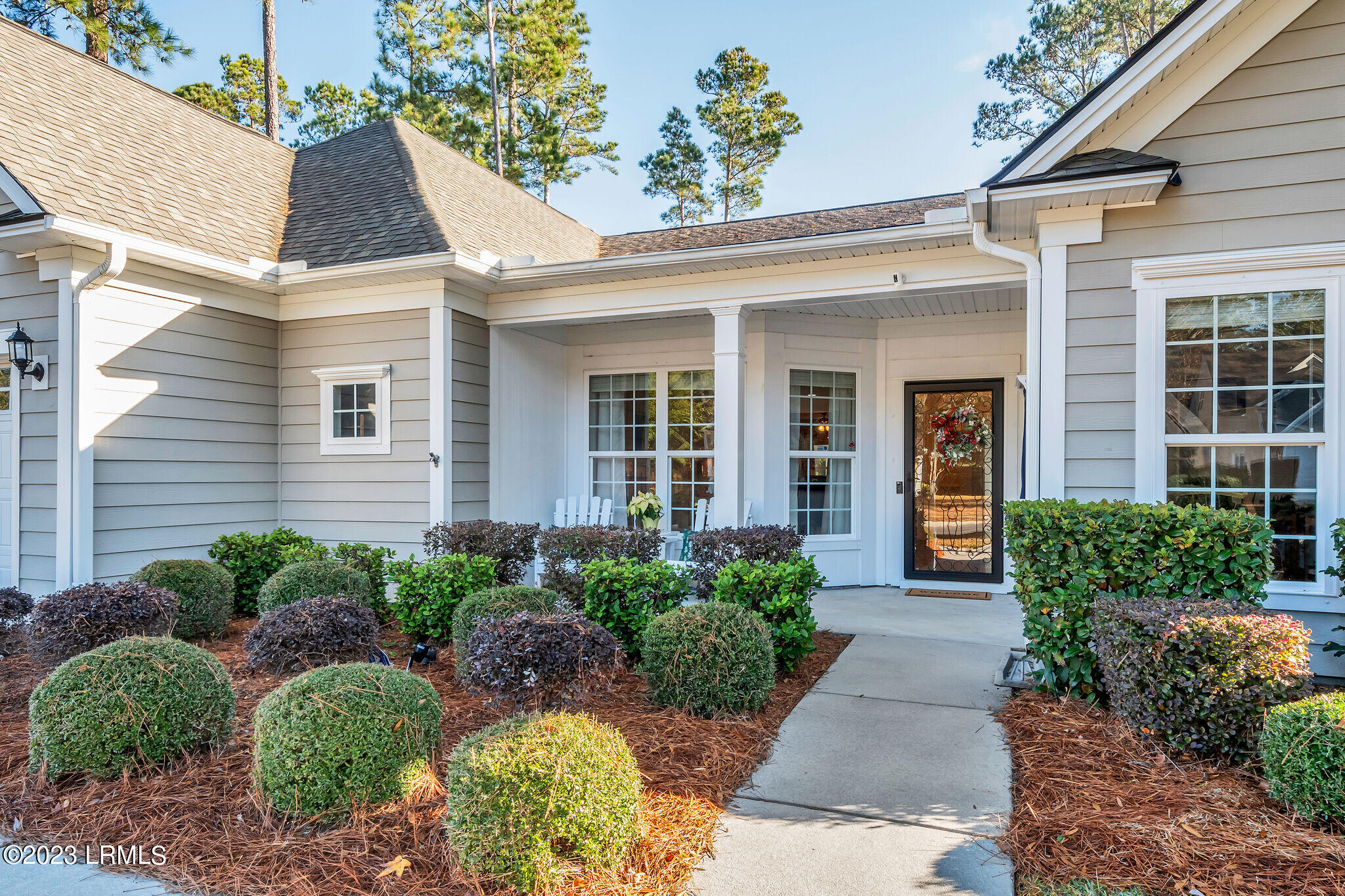 84 Bainbridge Way