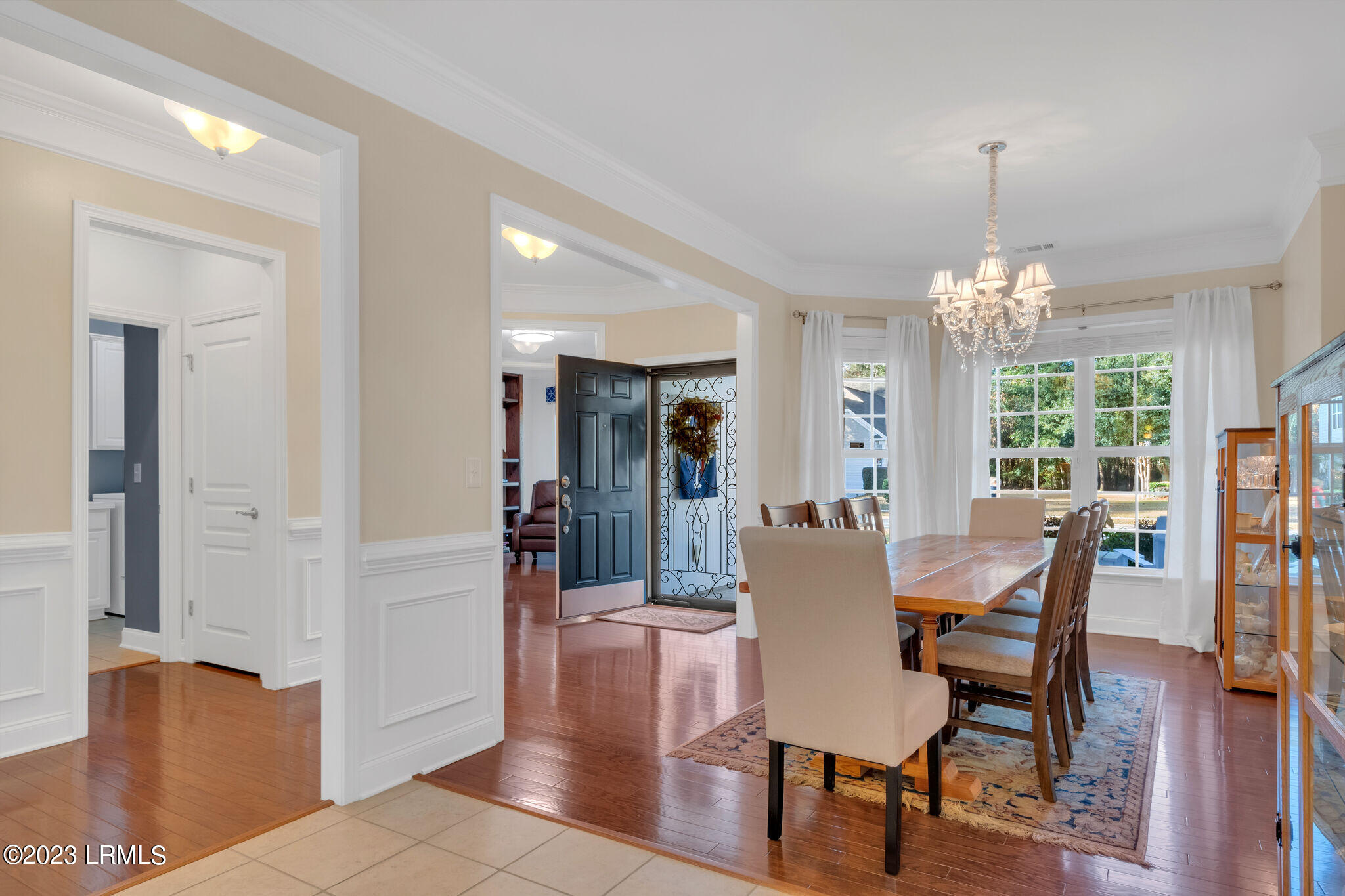 84 Bainbridge Way