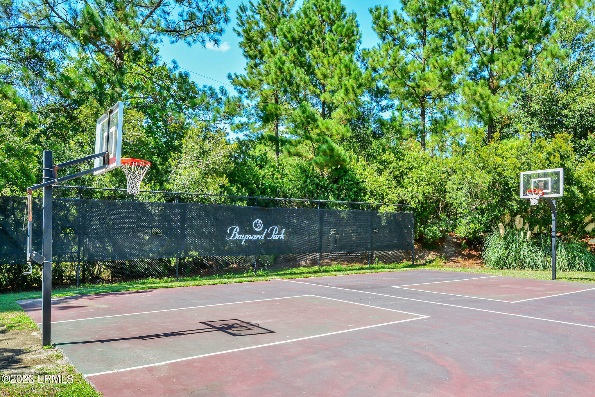 84 Bainbridge Way