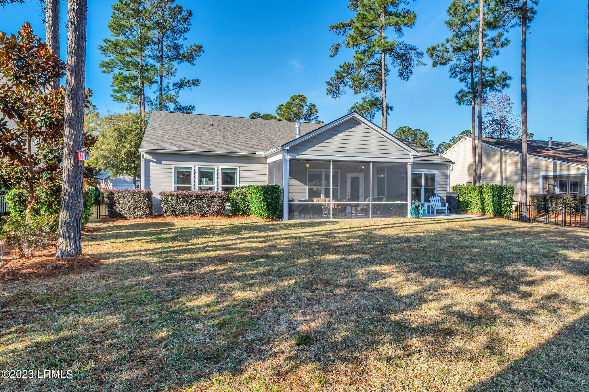 84 Bainbridge Way