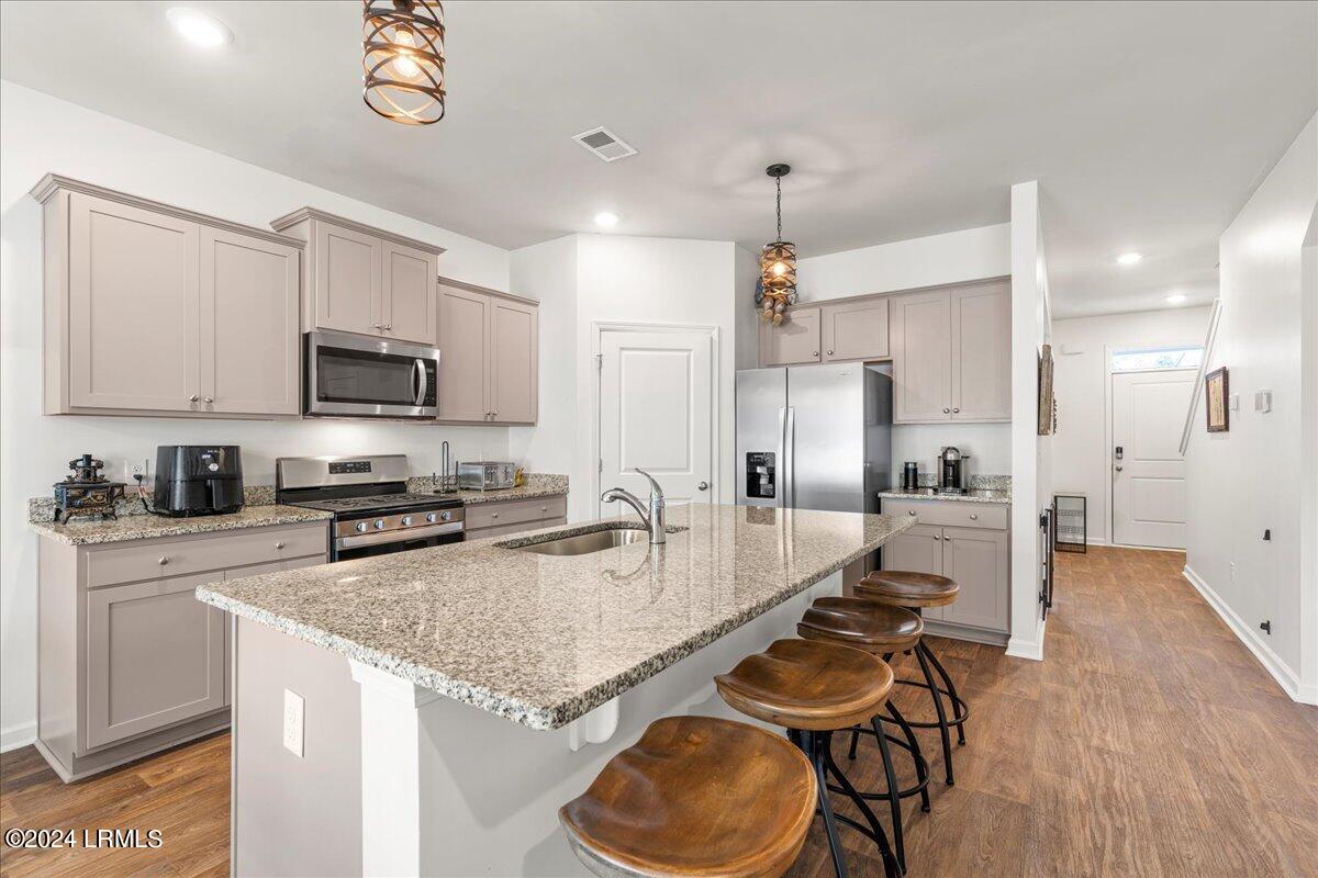 6 Cedar View Circle