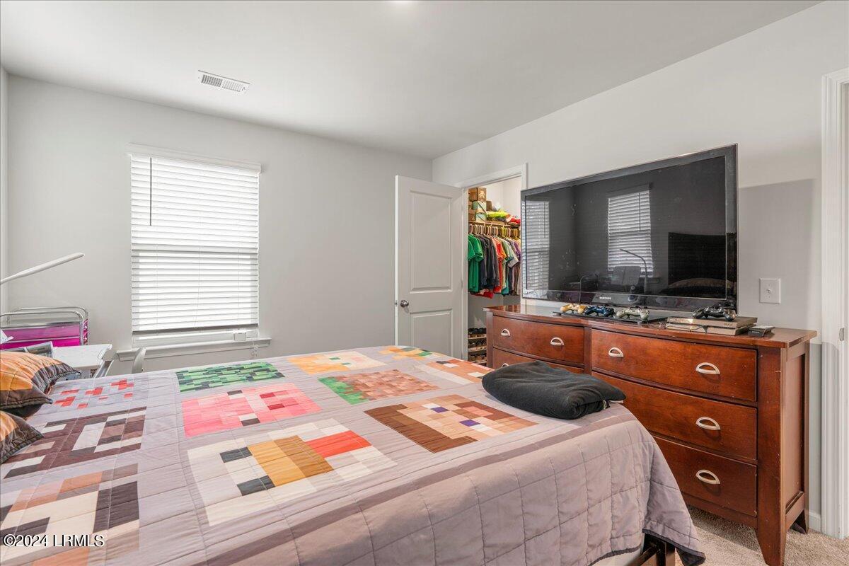 6 Cedar View Circle