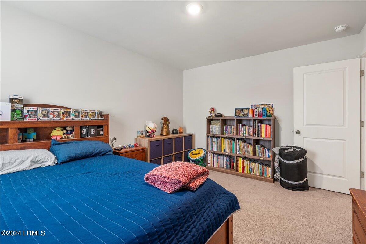 6 Cedar View Circle