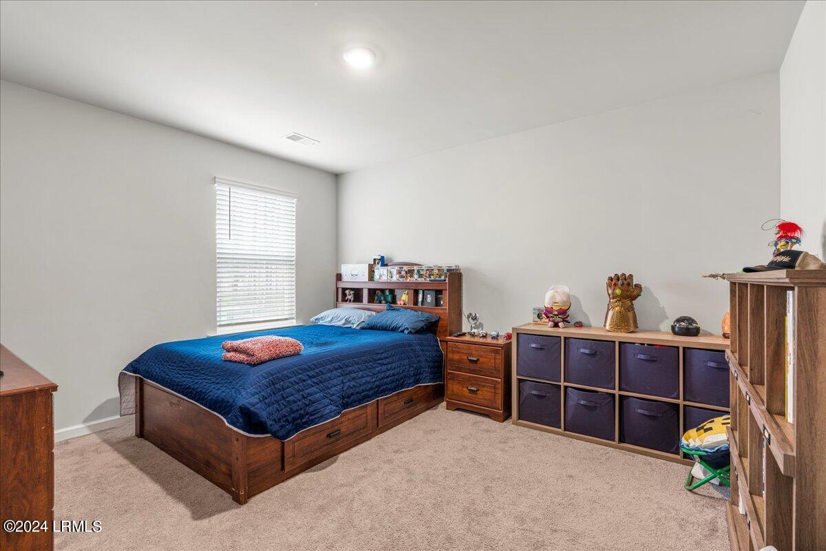 6 Cedar View Circle