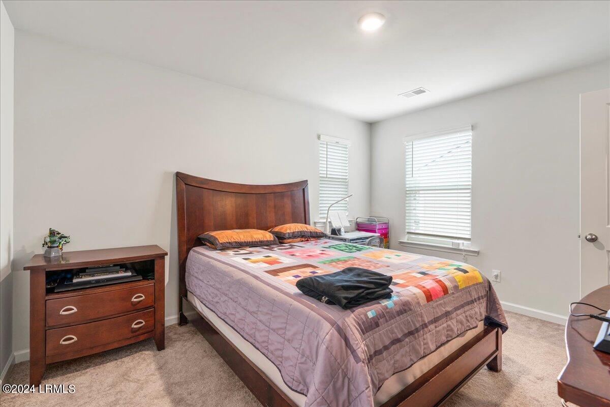 6 Cedar View Circle