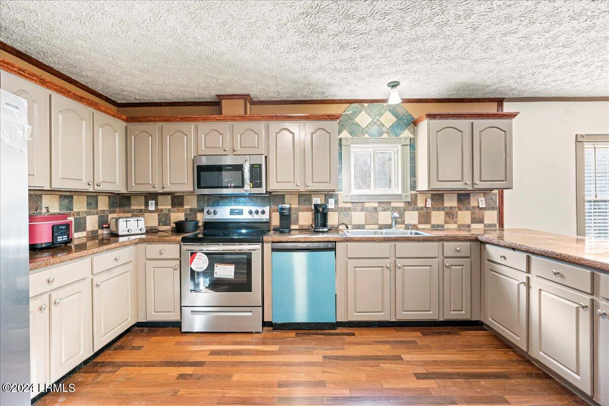 456 Nicks Road