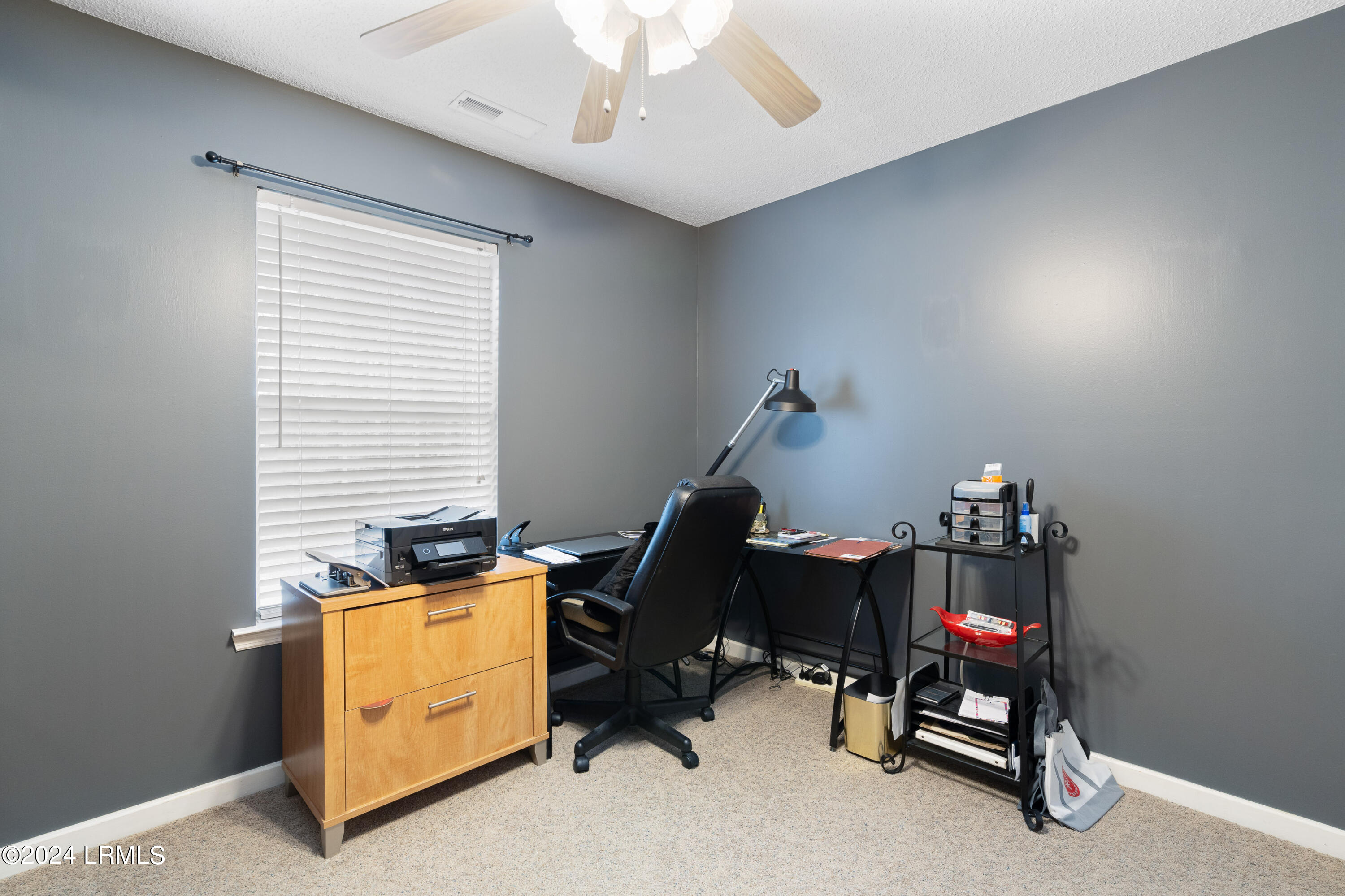 6 Royal Pines Boulevard