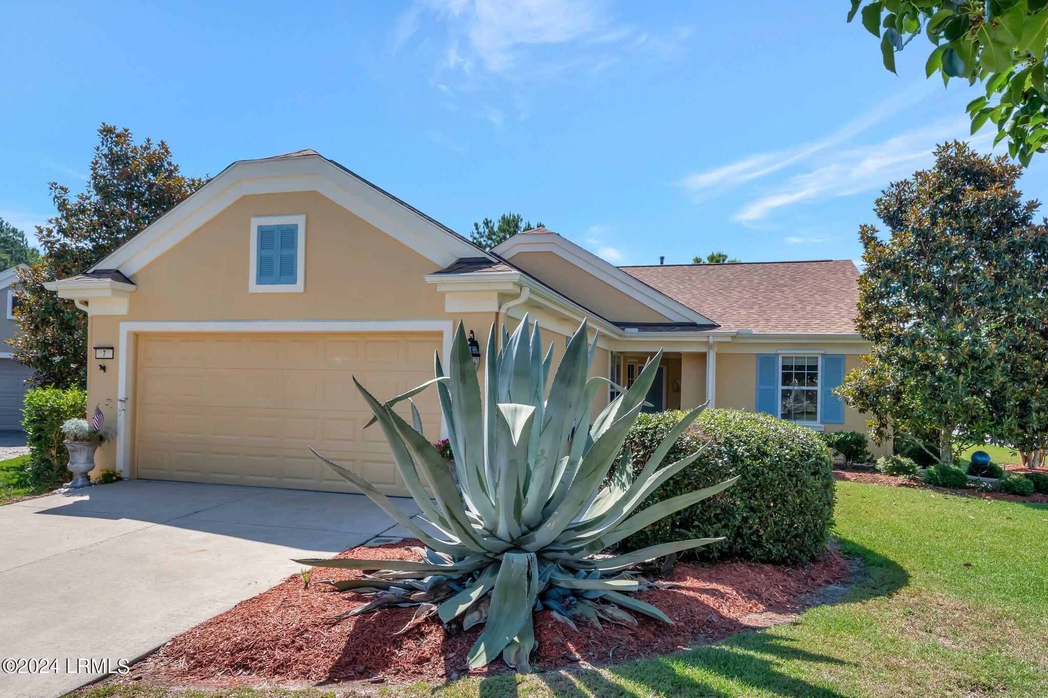 7 Larkspur Lane