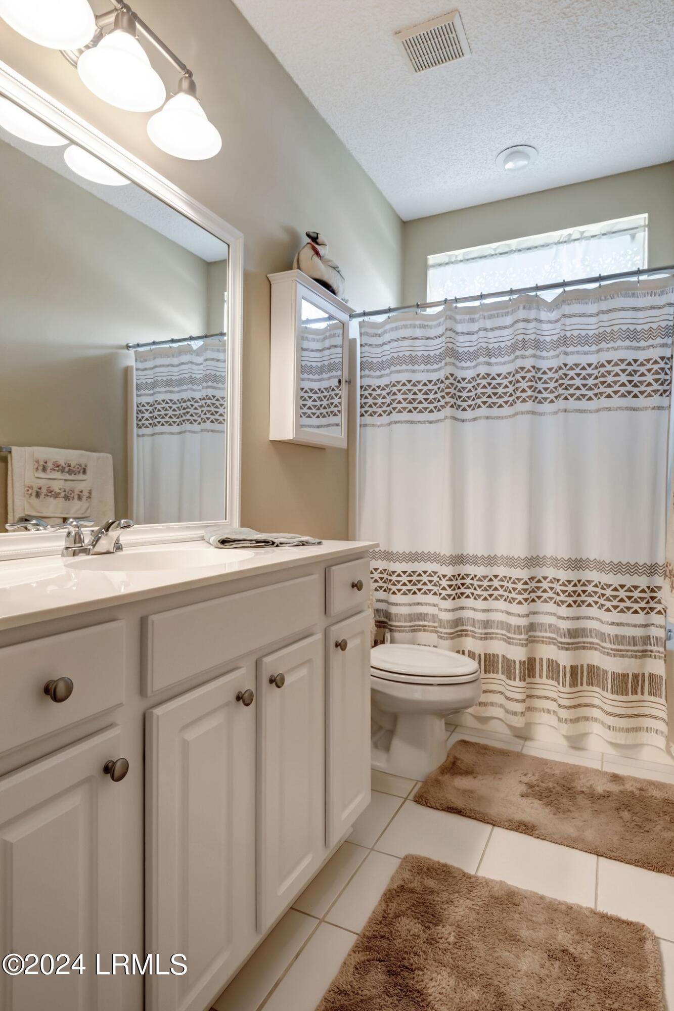 7 Larkspur Lane