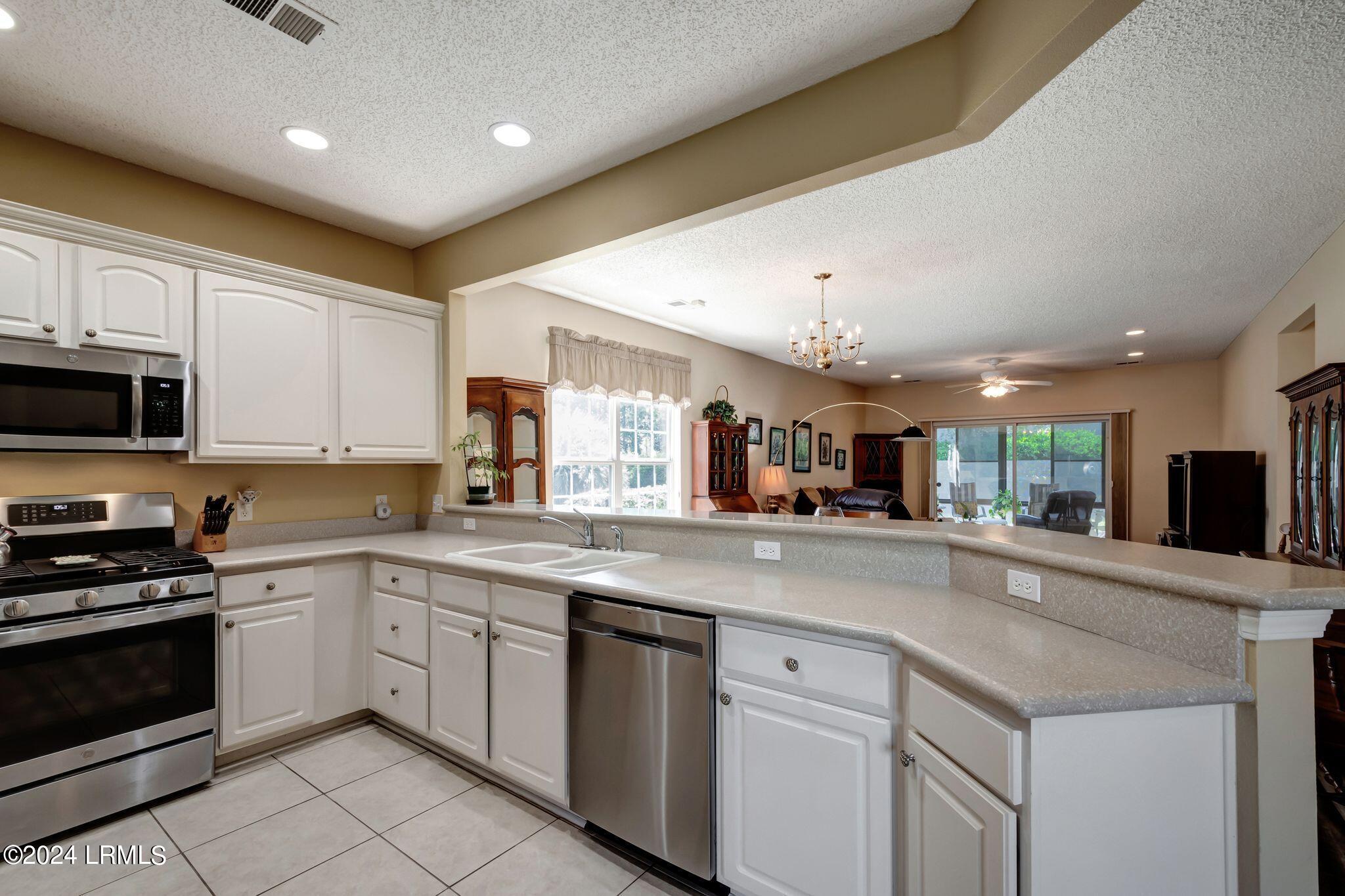 7 Larkspur Lane