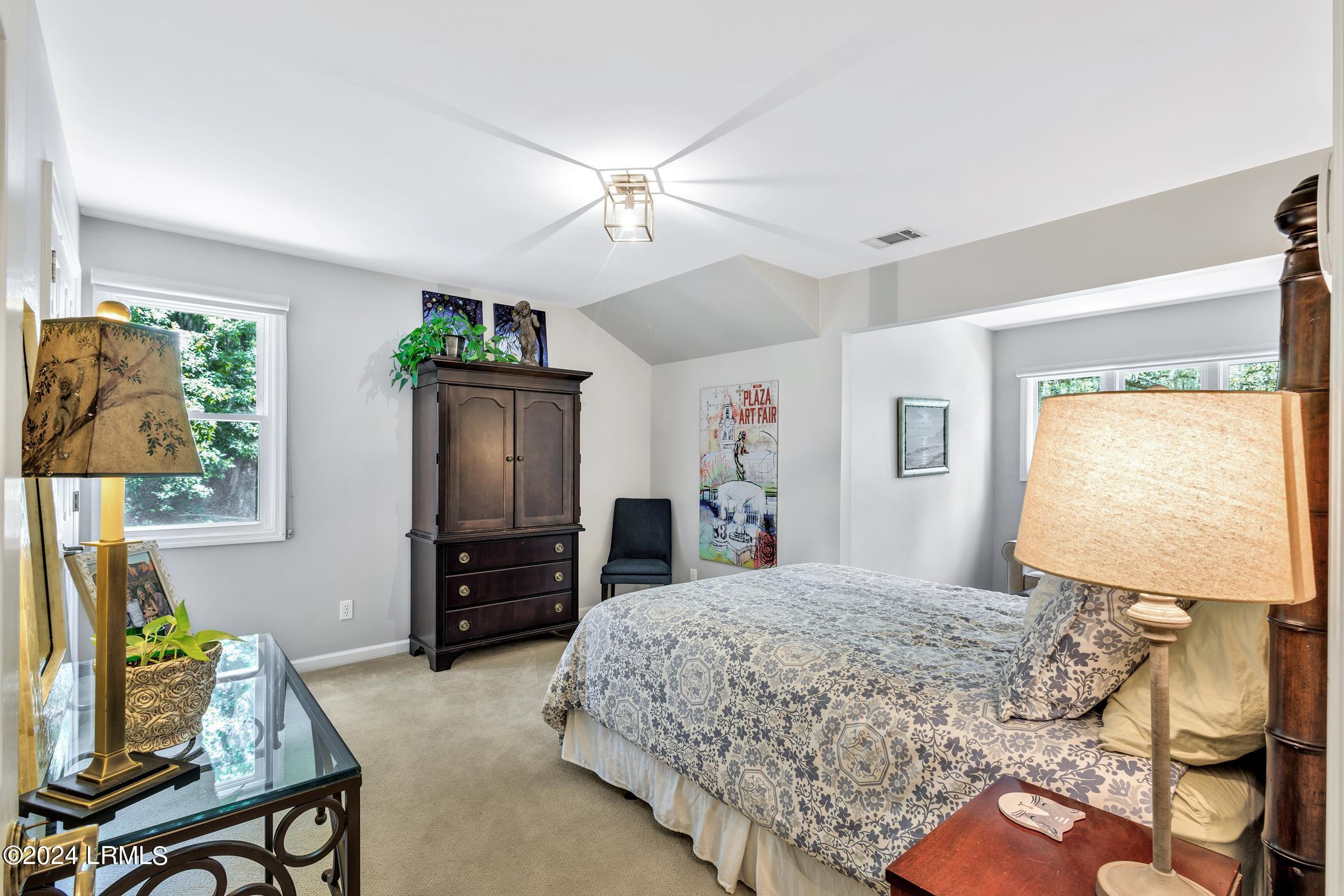 21 Belfair Point Drive