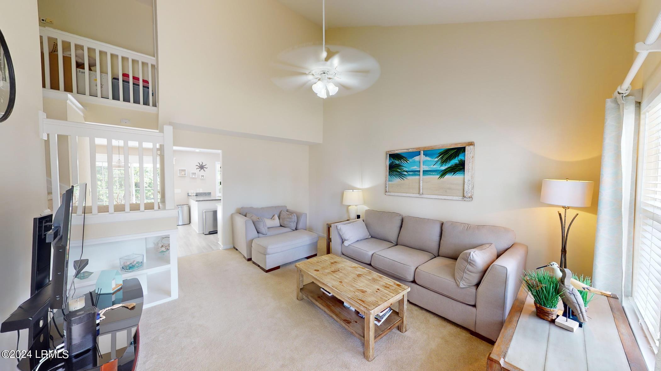 248 North Circle