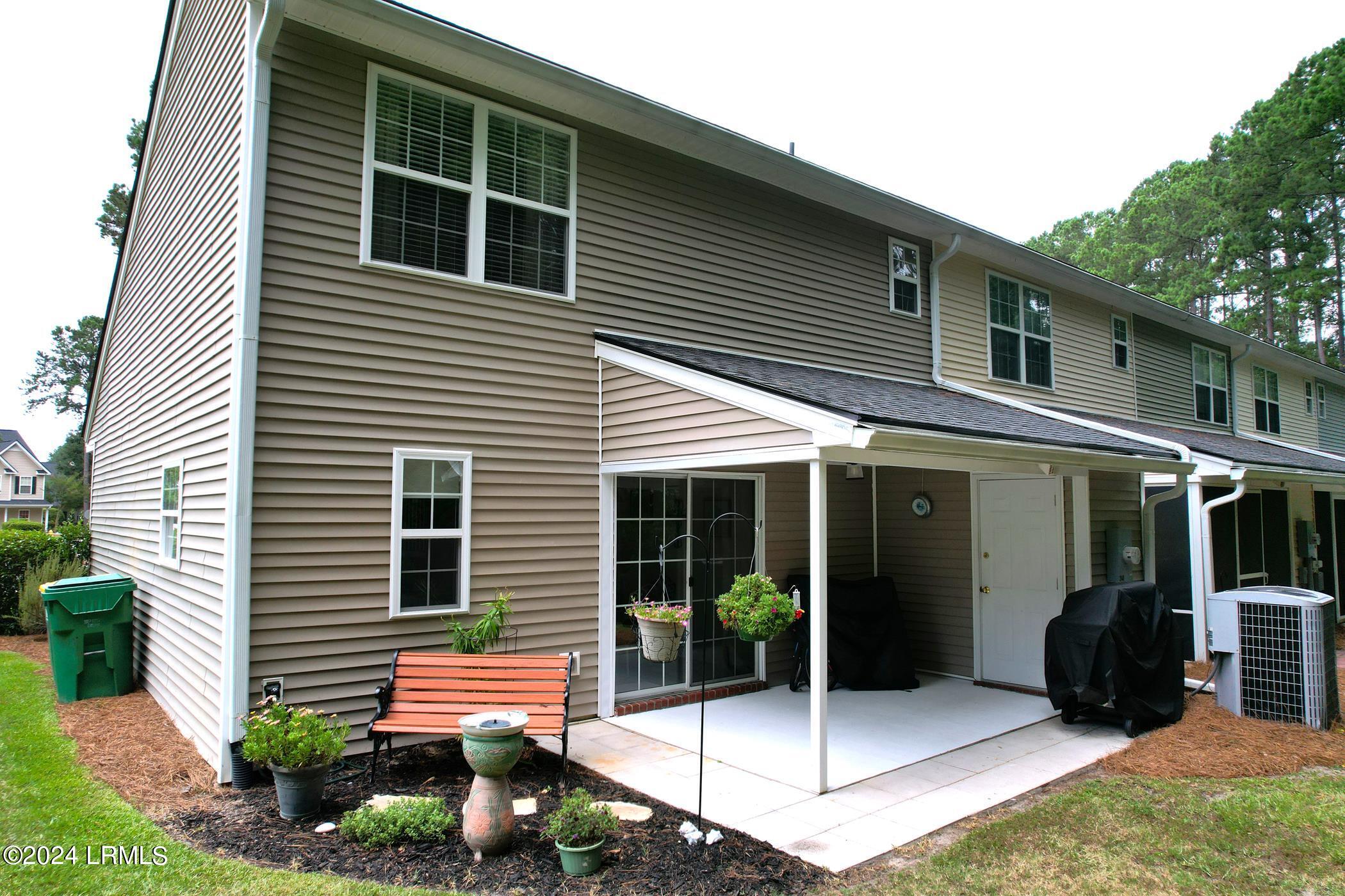 248 North Circle