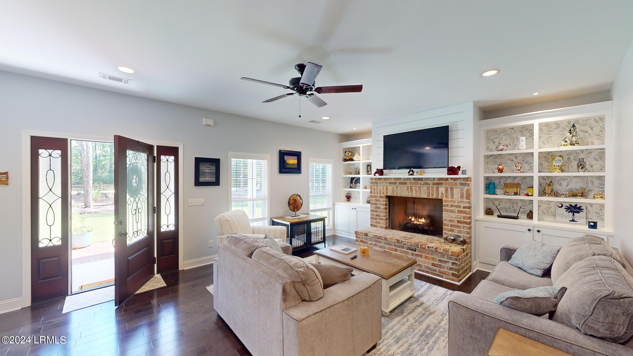 309 Honey Hill Circle
