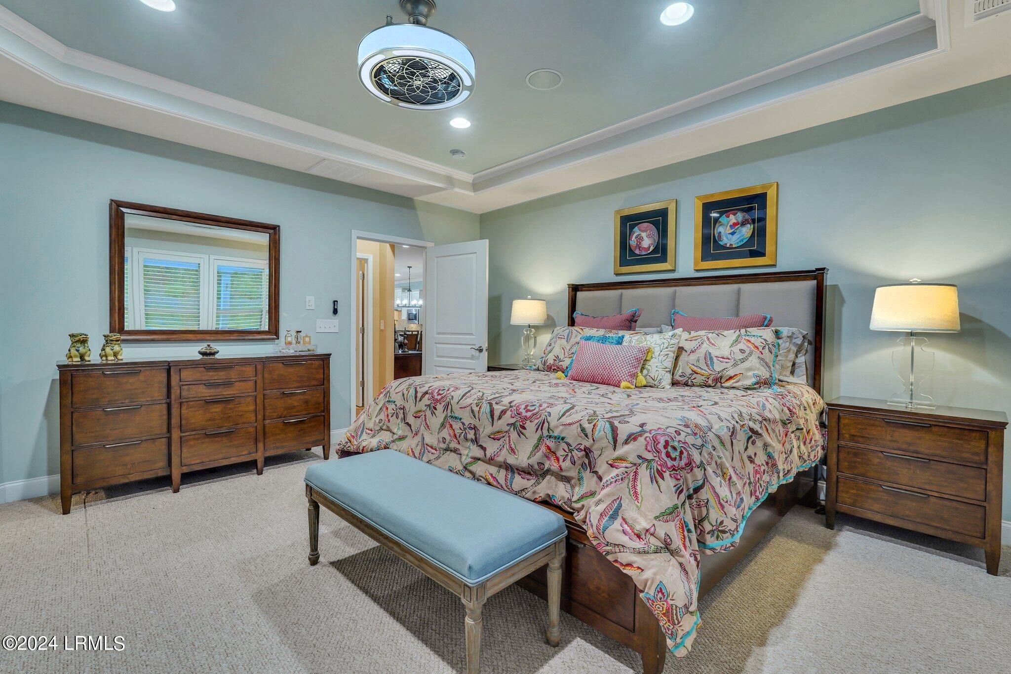 191 Knollwood Court