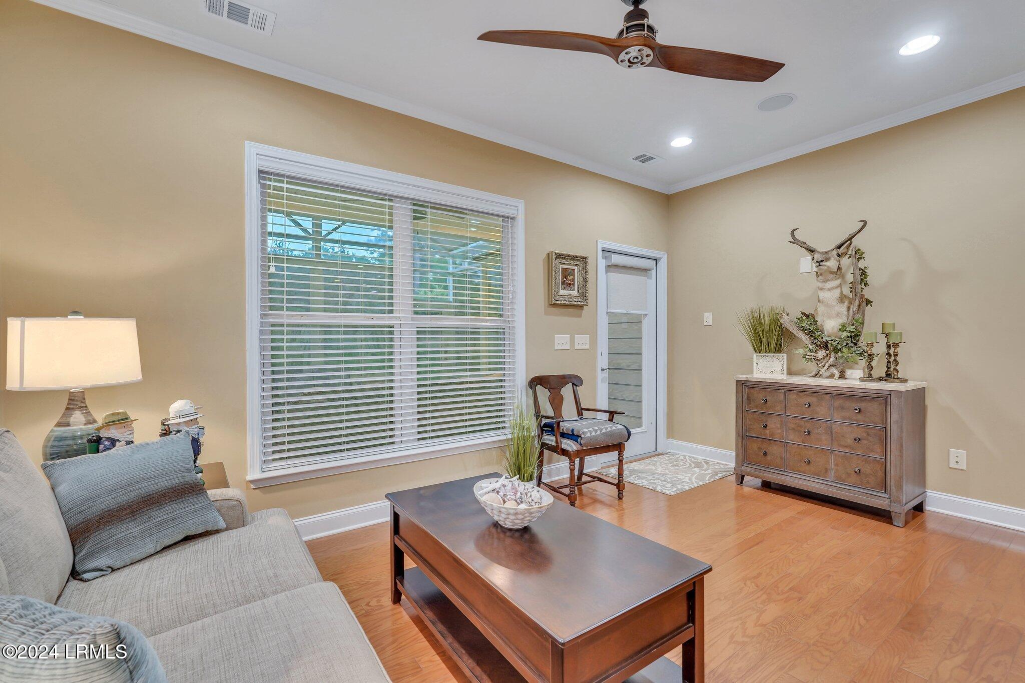 191 Knollwood Court