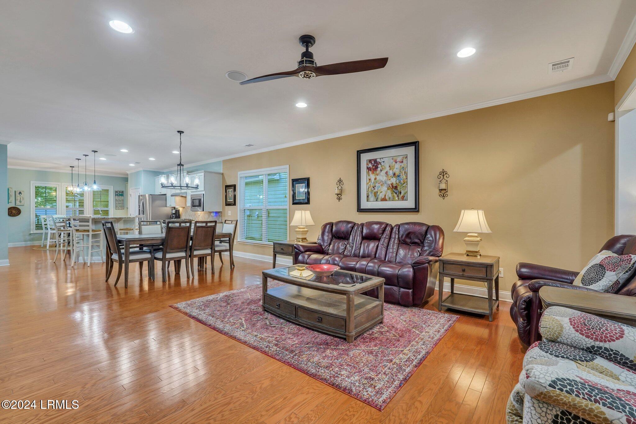 191 Knollwood Court