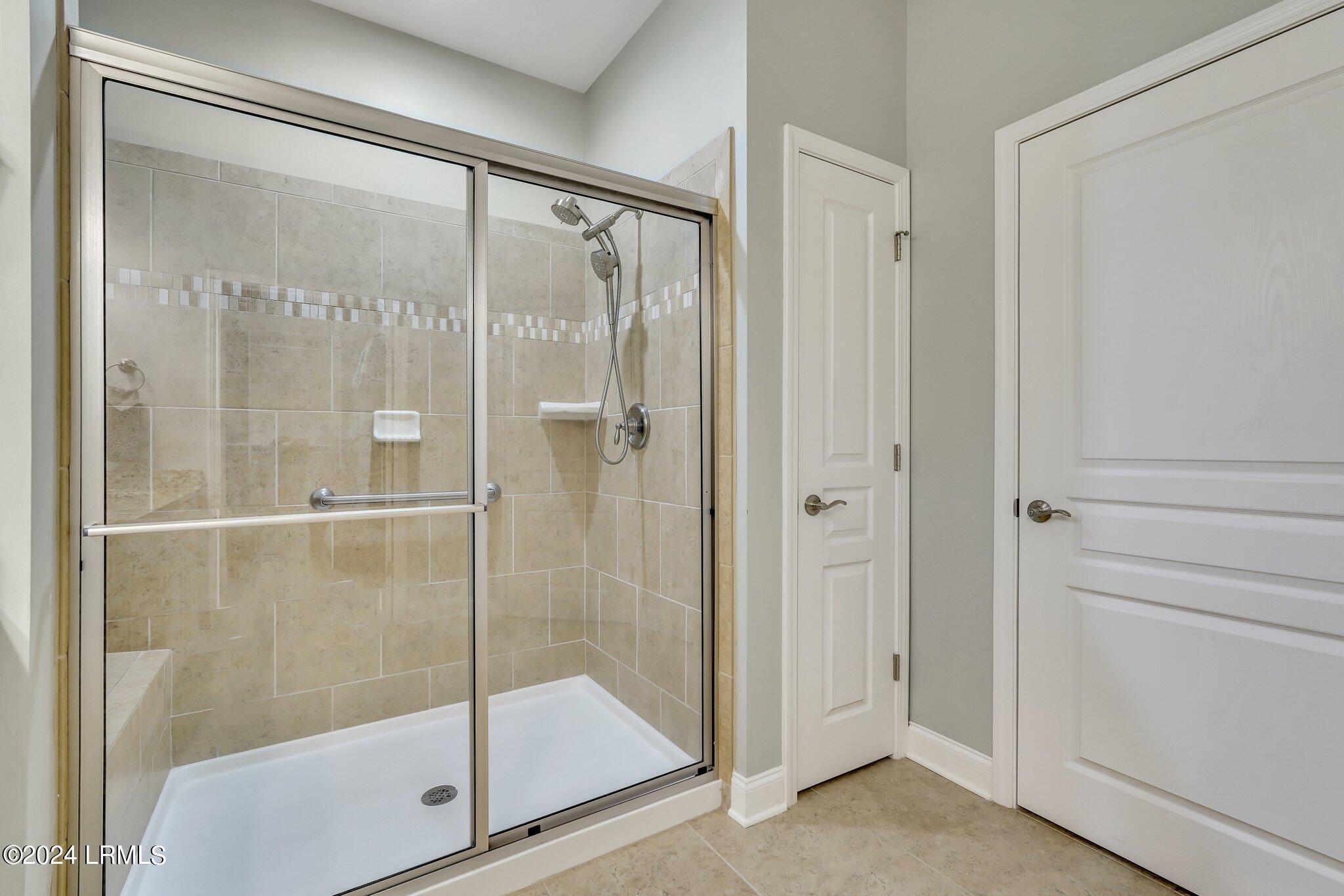 191 Knollwood Court