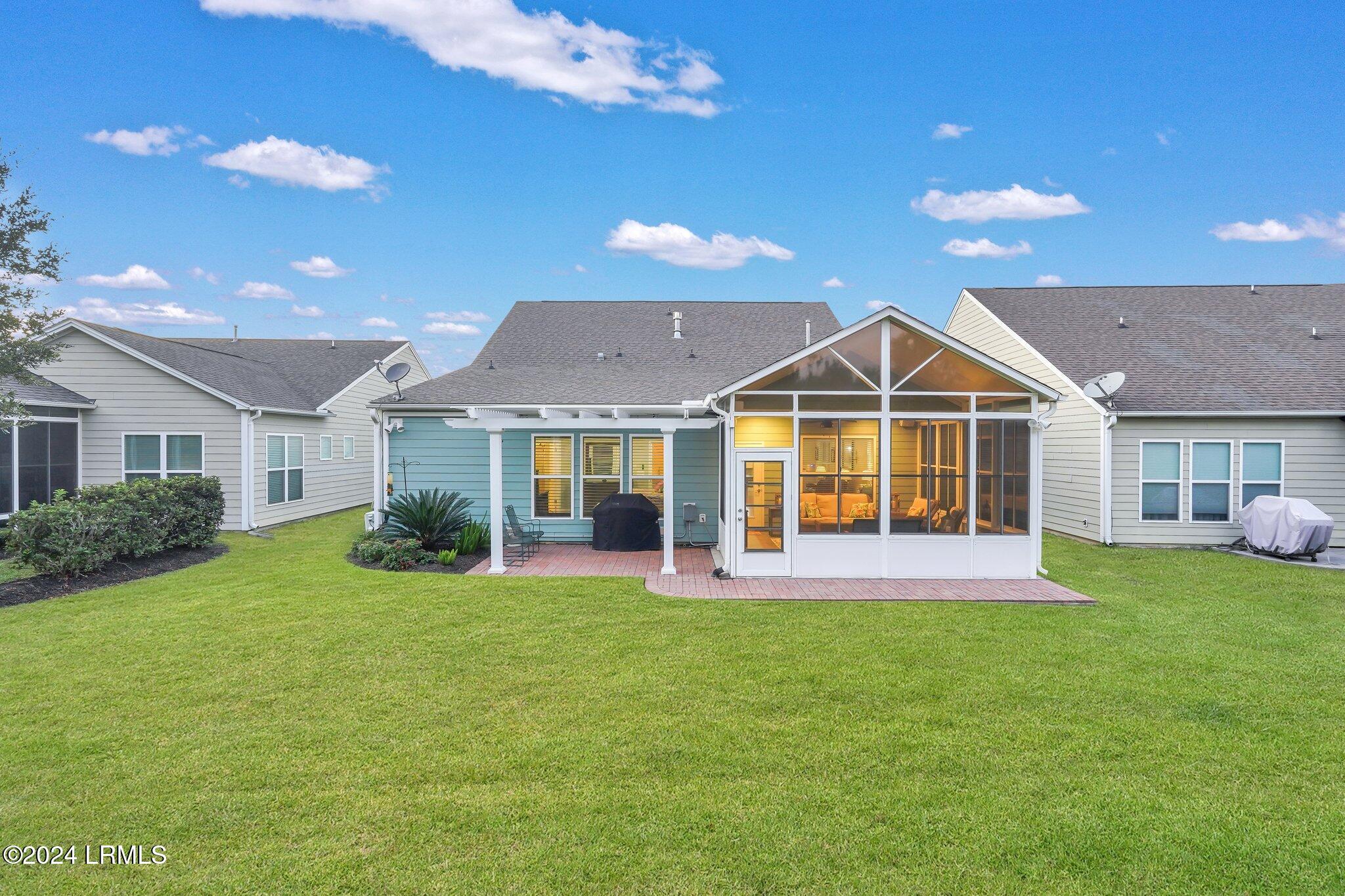 191 Knollwood Court