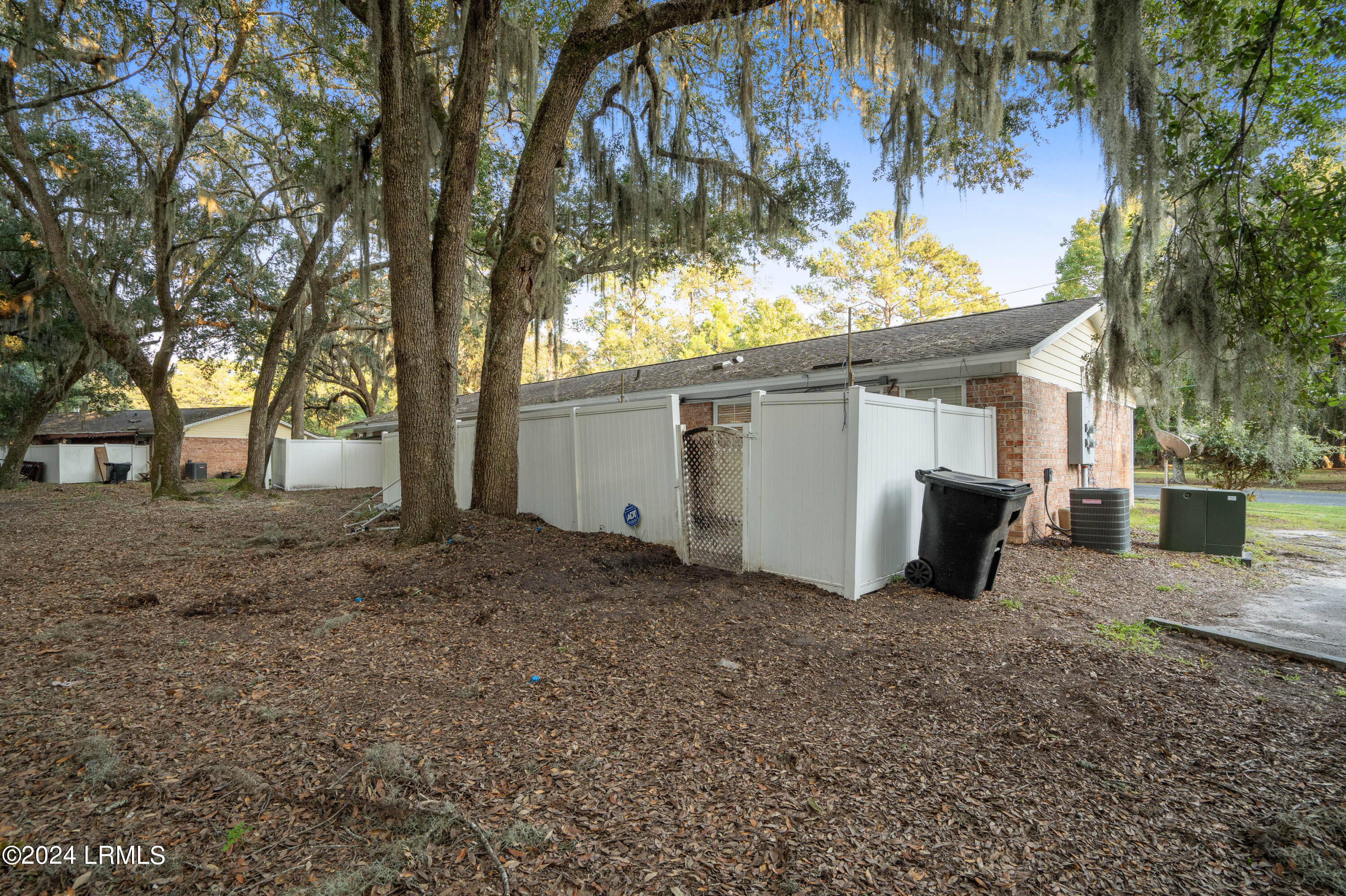 1 Taft Street, 115