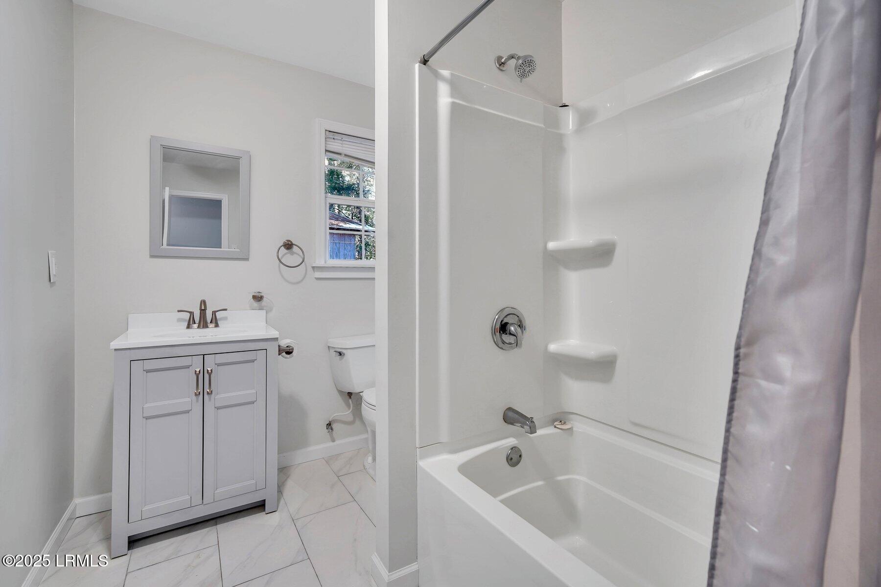 3 Franklin Circle