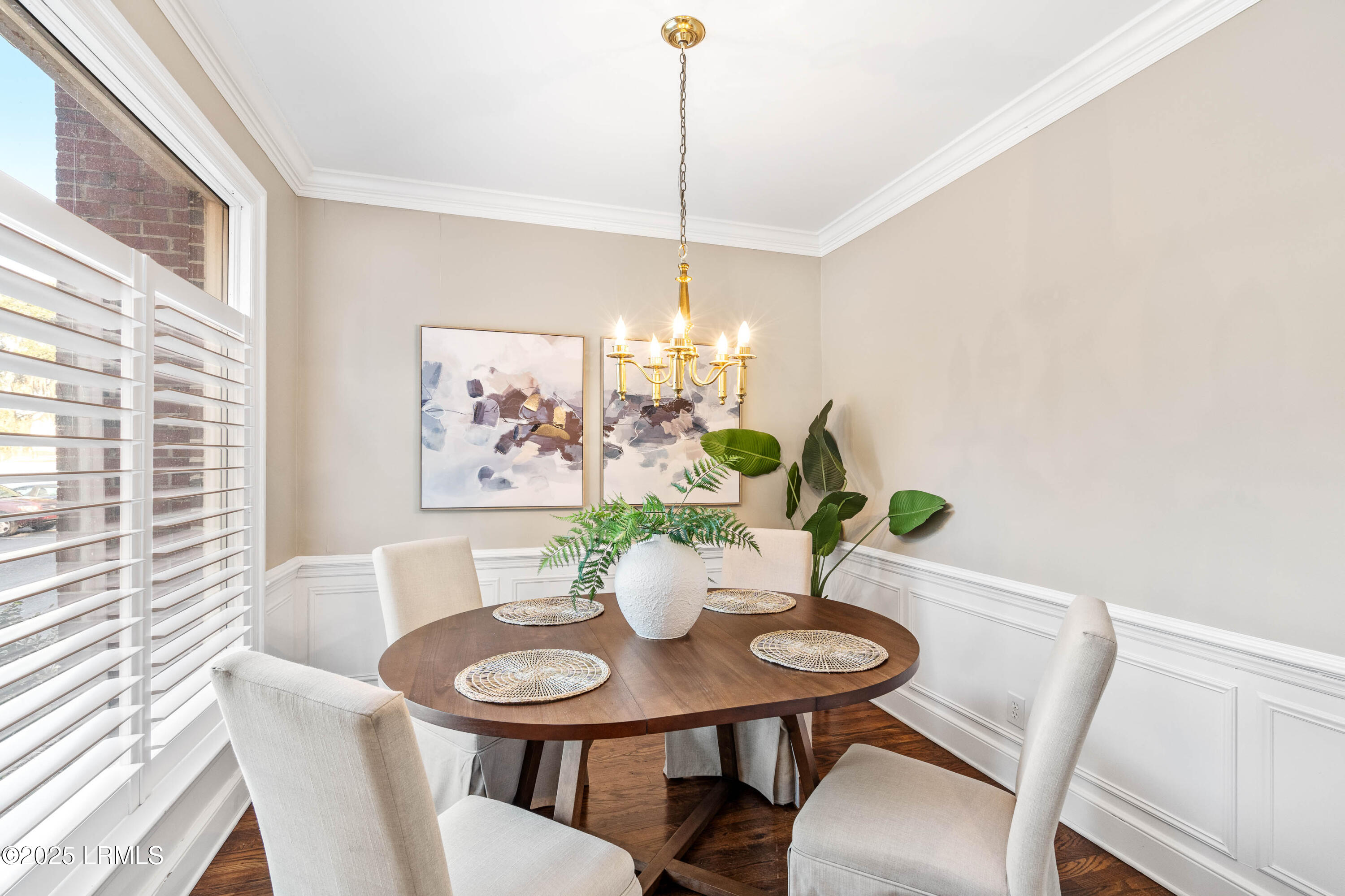 895 Ribaut Road, 8