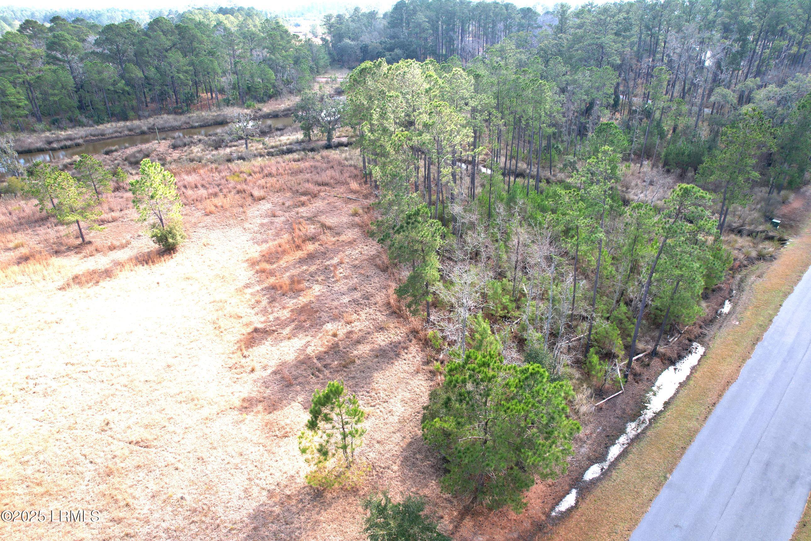 517 Bridle Path Boulevard