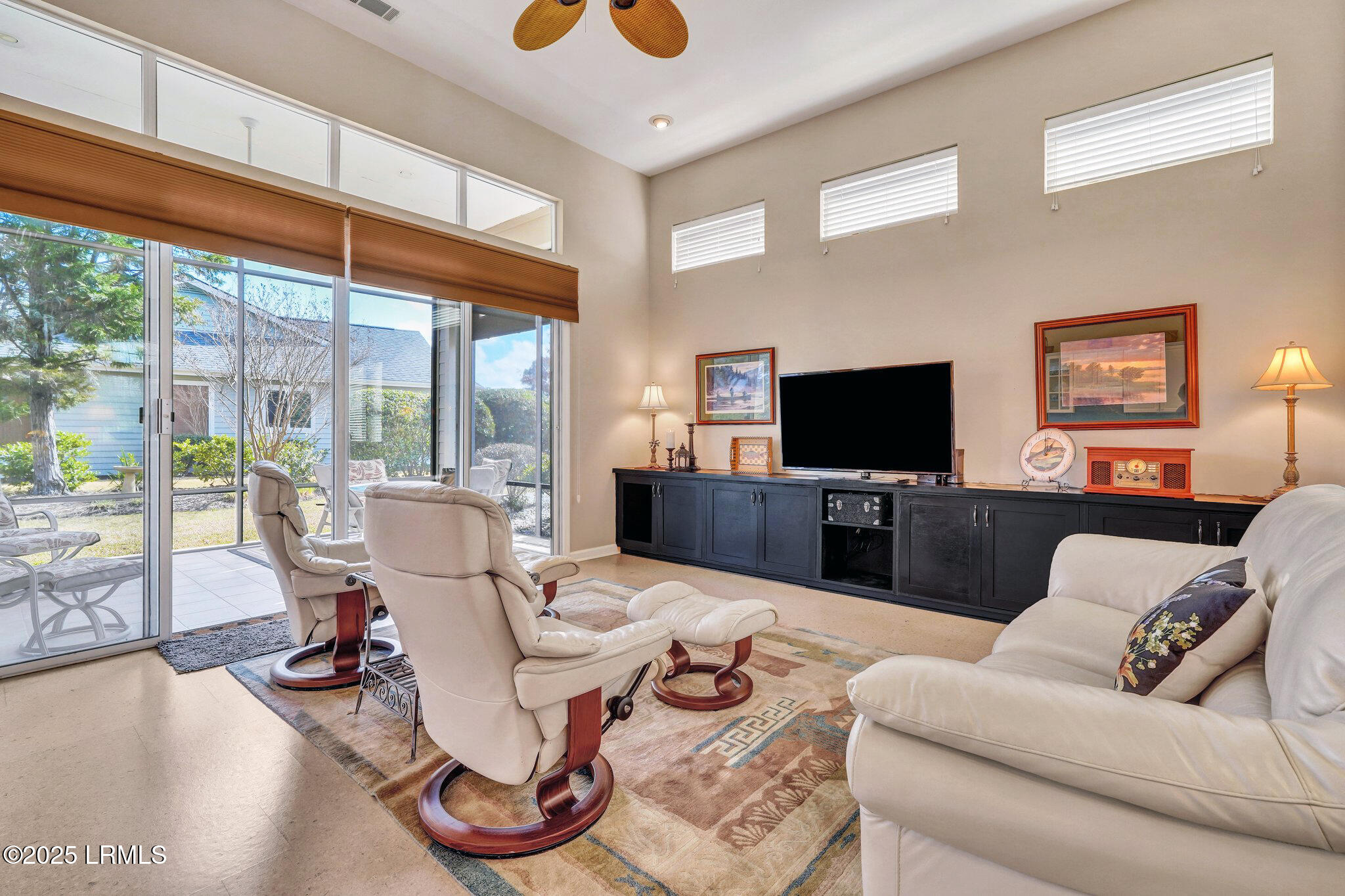 102 Col Dunovant Court
