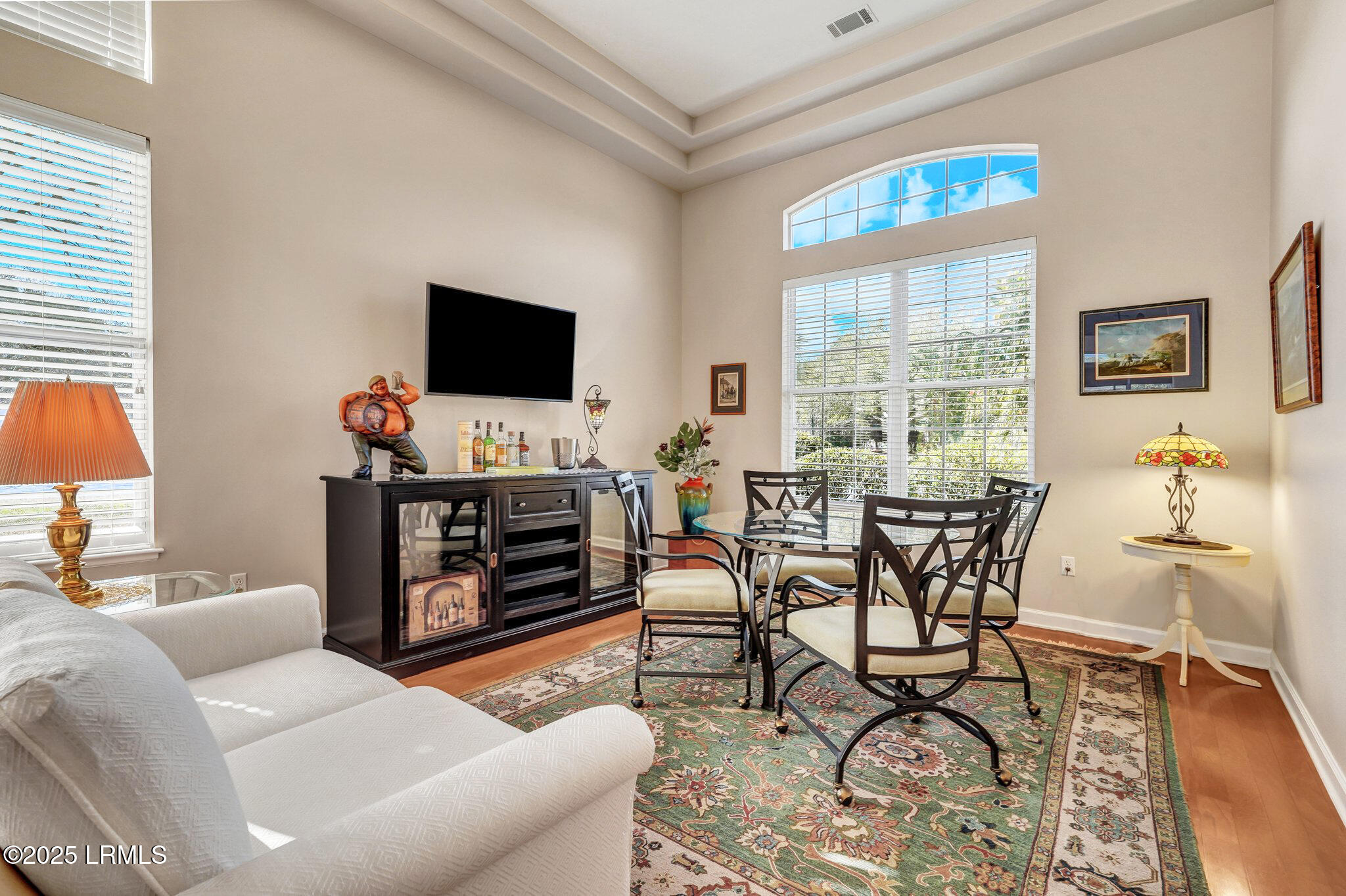 102 Col Dunovant Court