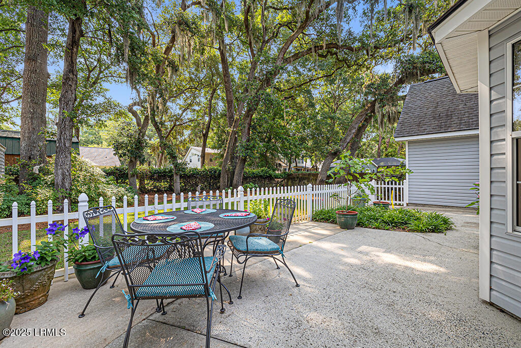 34 Brickyard Hills Court