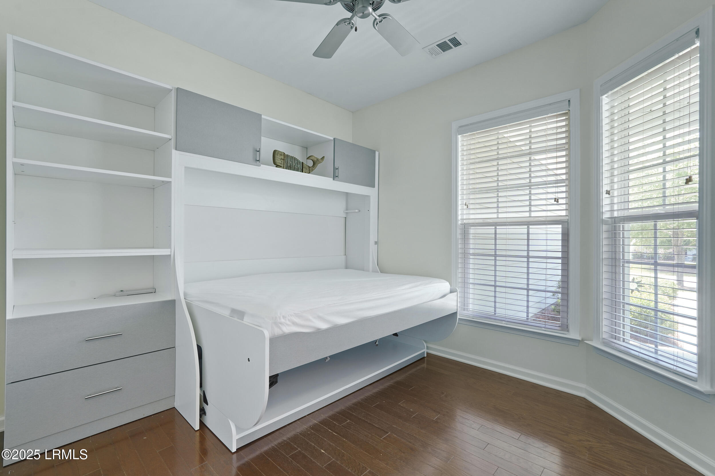 733 Gleneagle Court