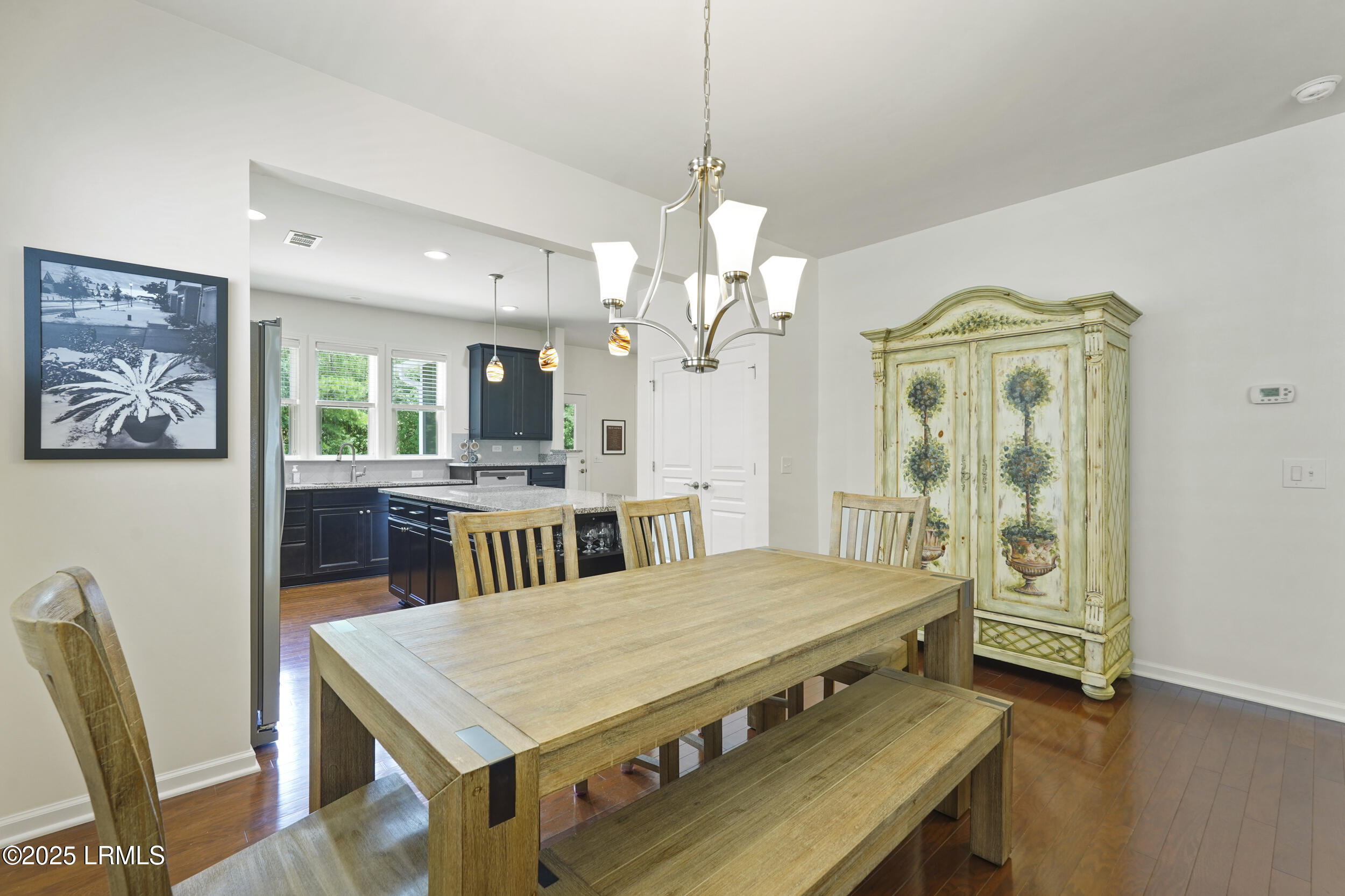 733 Gleneagle Court