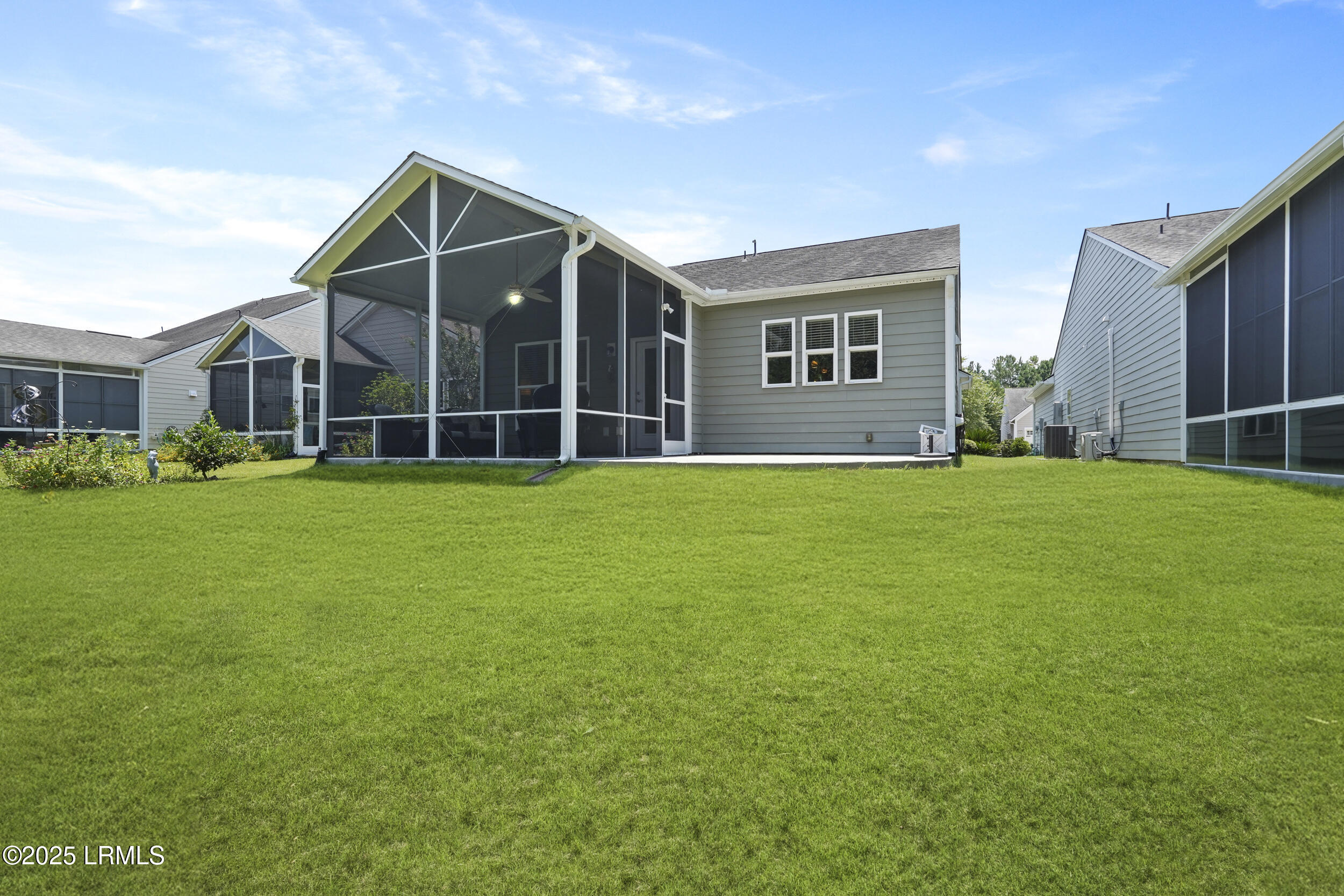 733 Gleneagle Court