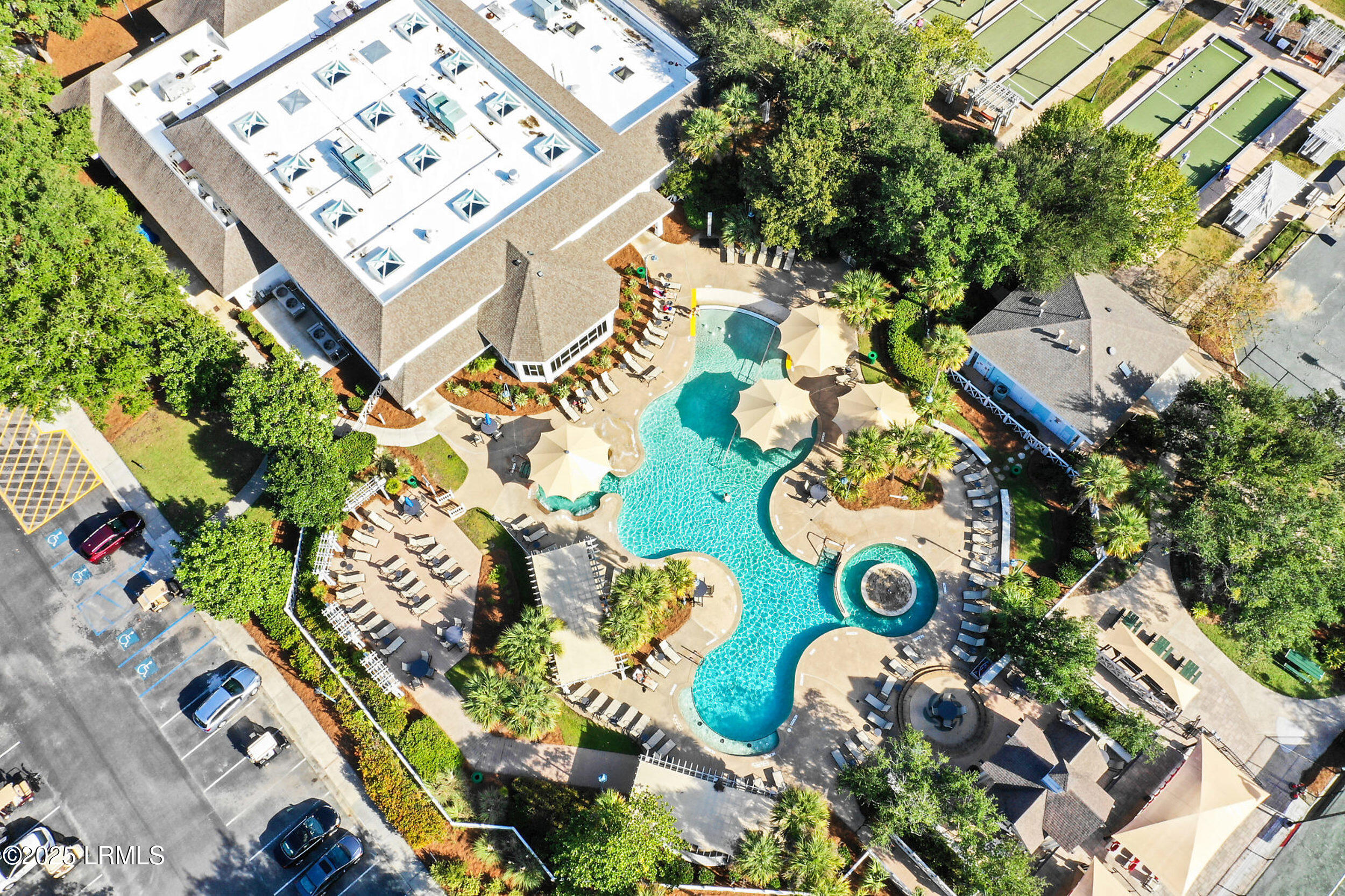 733 Gleneagle Court