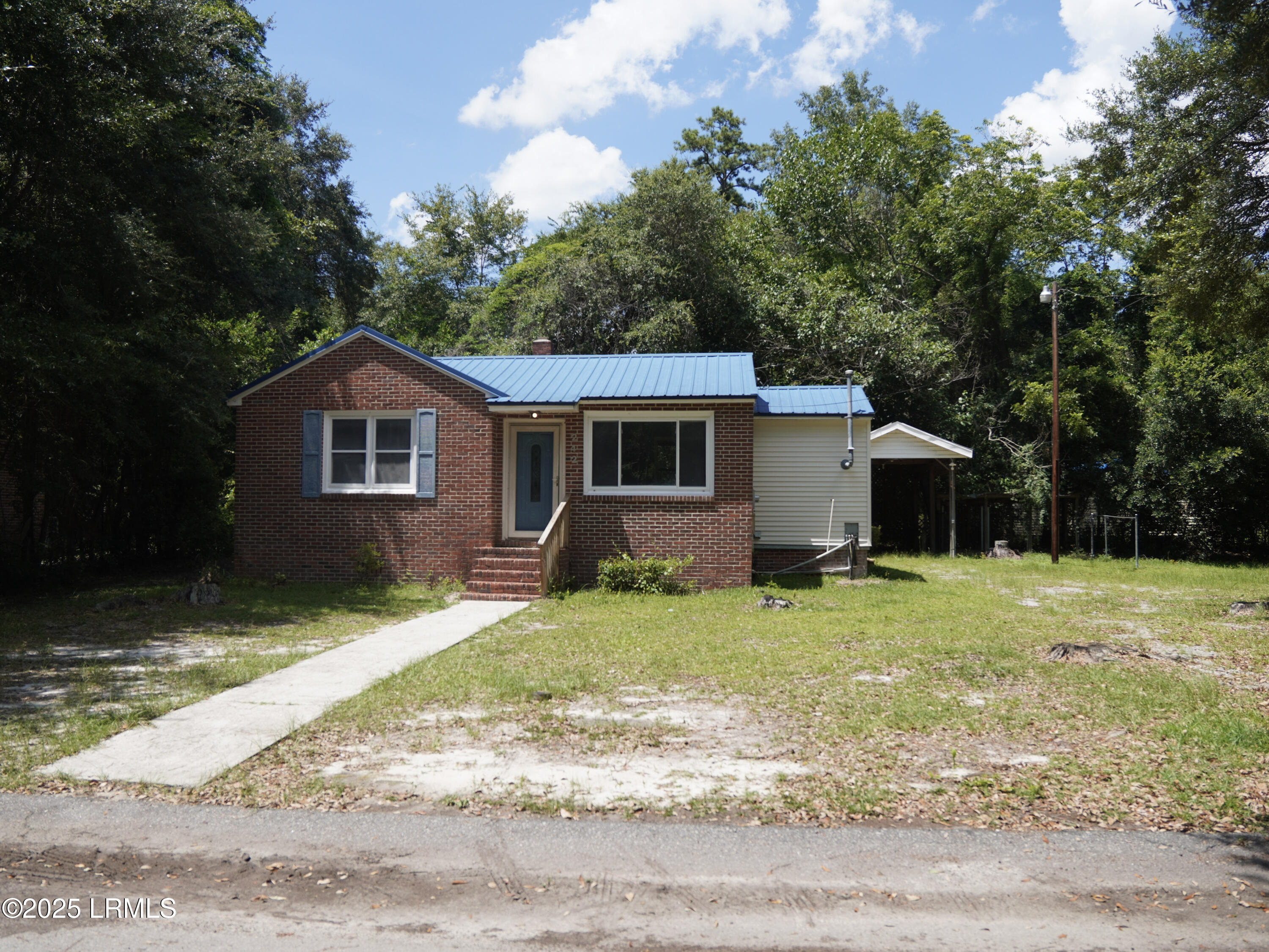 242 Short Street