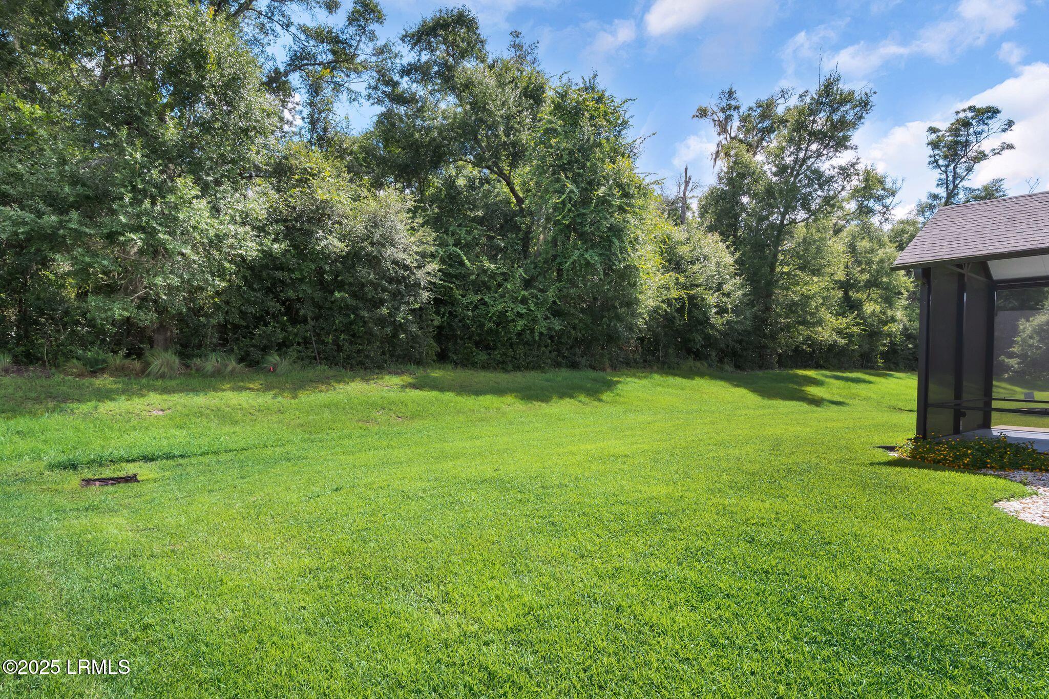 35 Heathrow Avenue