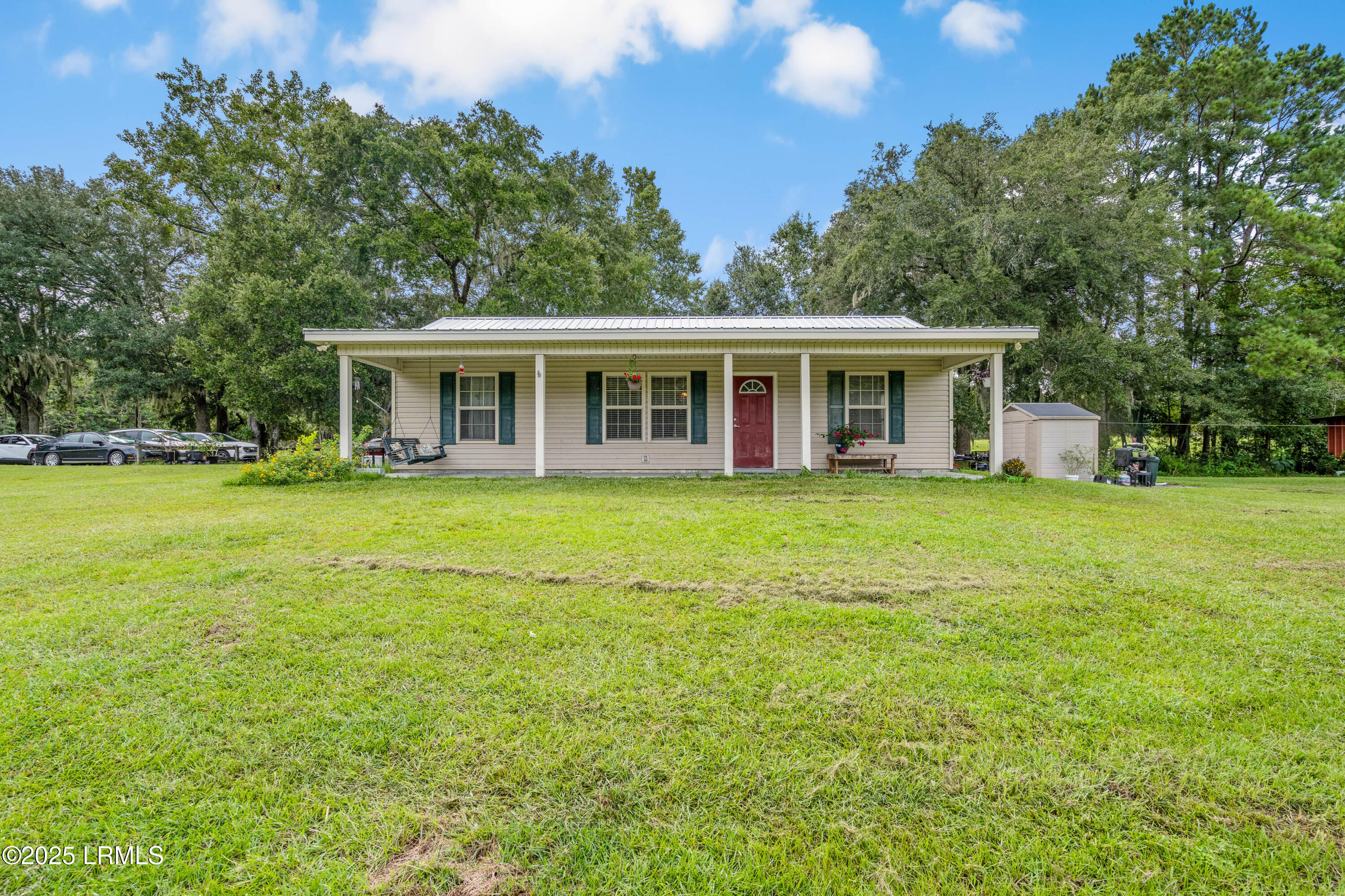 10692 Grays Highway