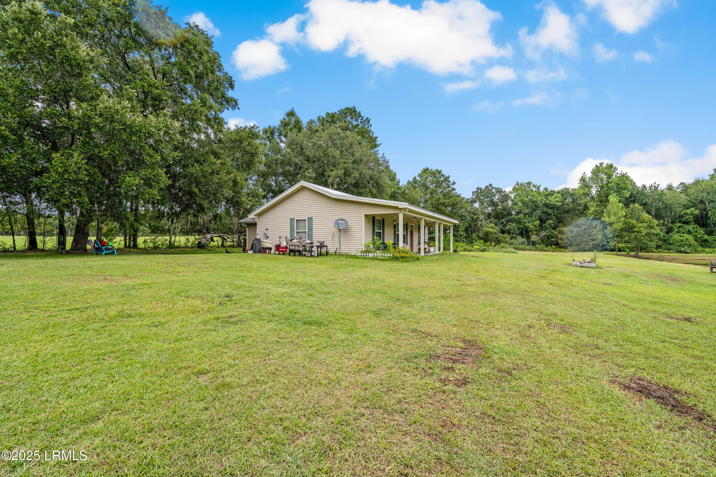 10692 Grays Highway