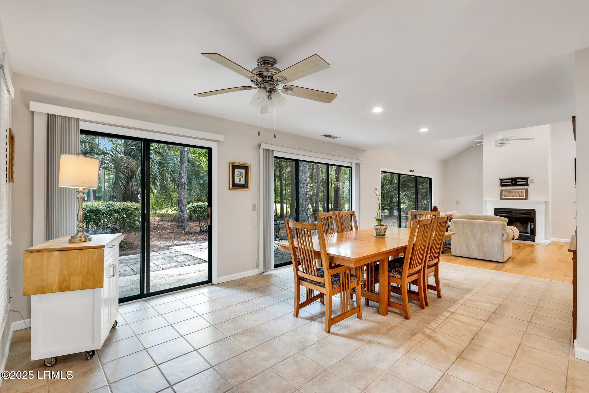 232 White Oaks Circle