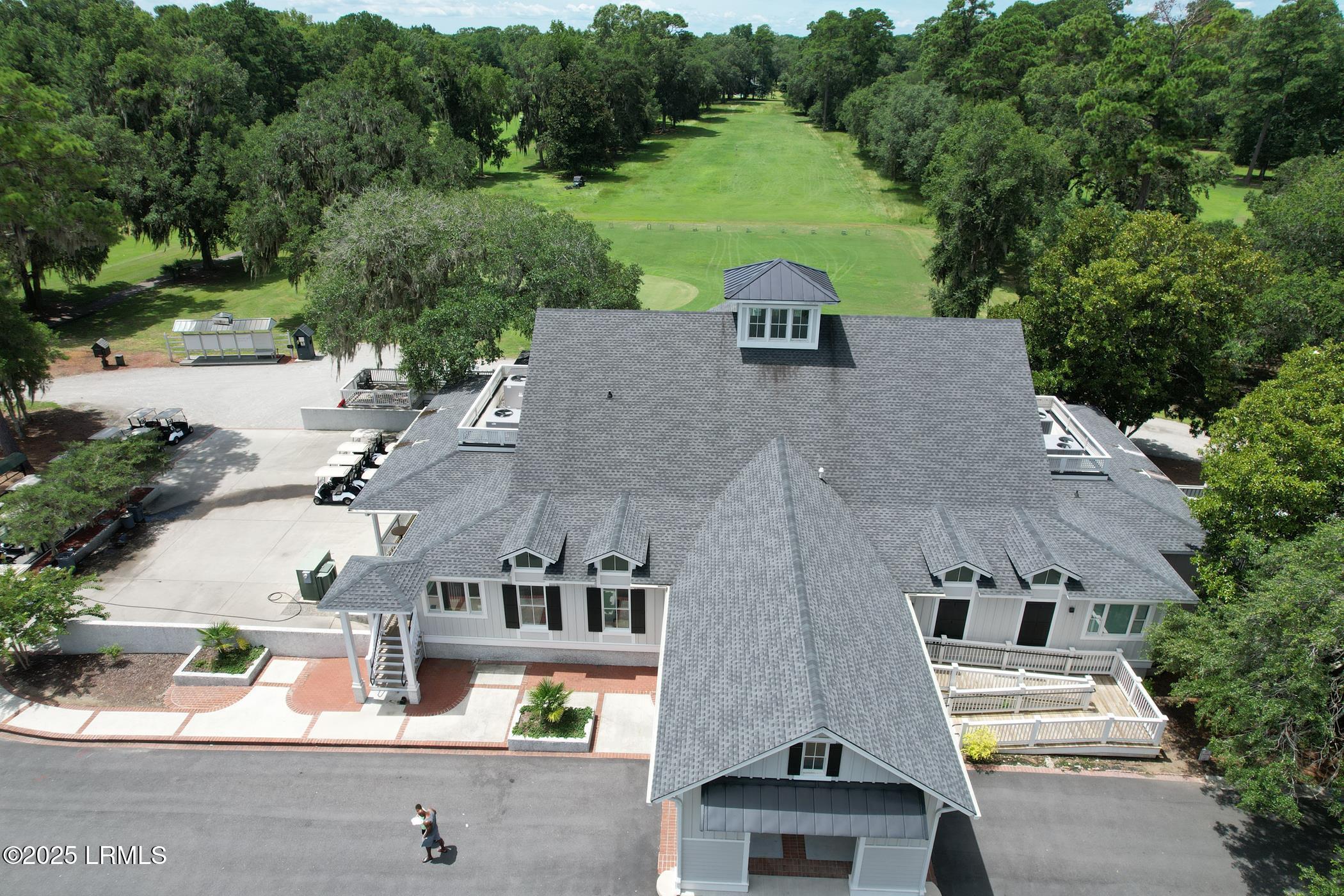 232 White Oaks Circle
